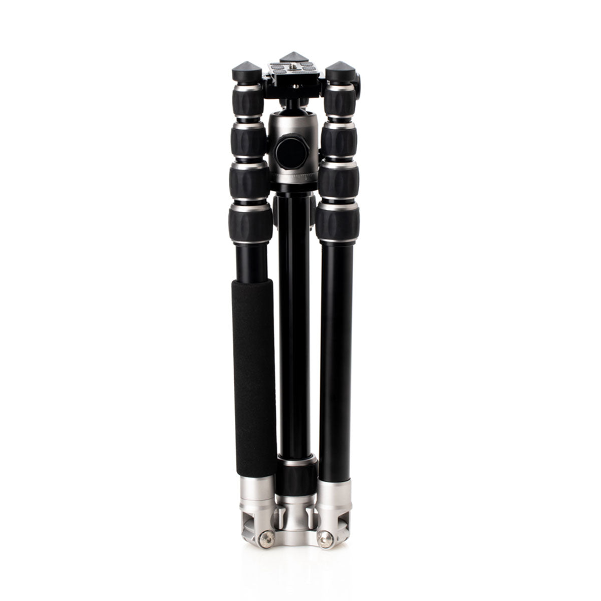 Benro MeFOTO RoadTrip Aluminum Tripod Kit (Titanium) - Lightweight Travel Tripod for DSLR Cameras - Perfect for Photography, Vlogging & Outdoor Adventures