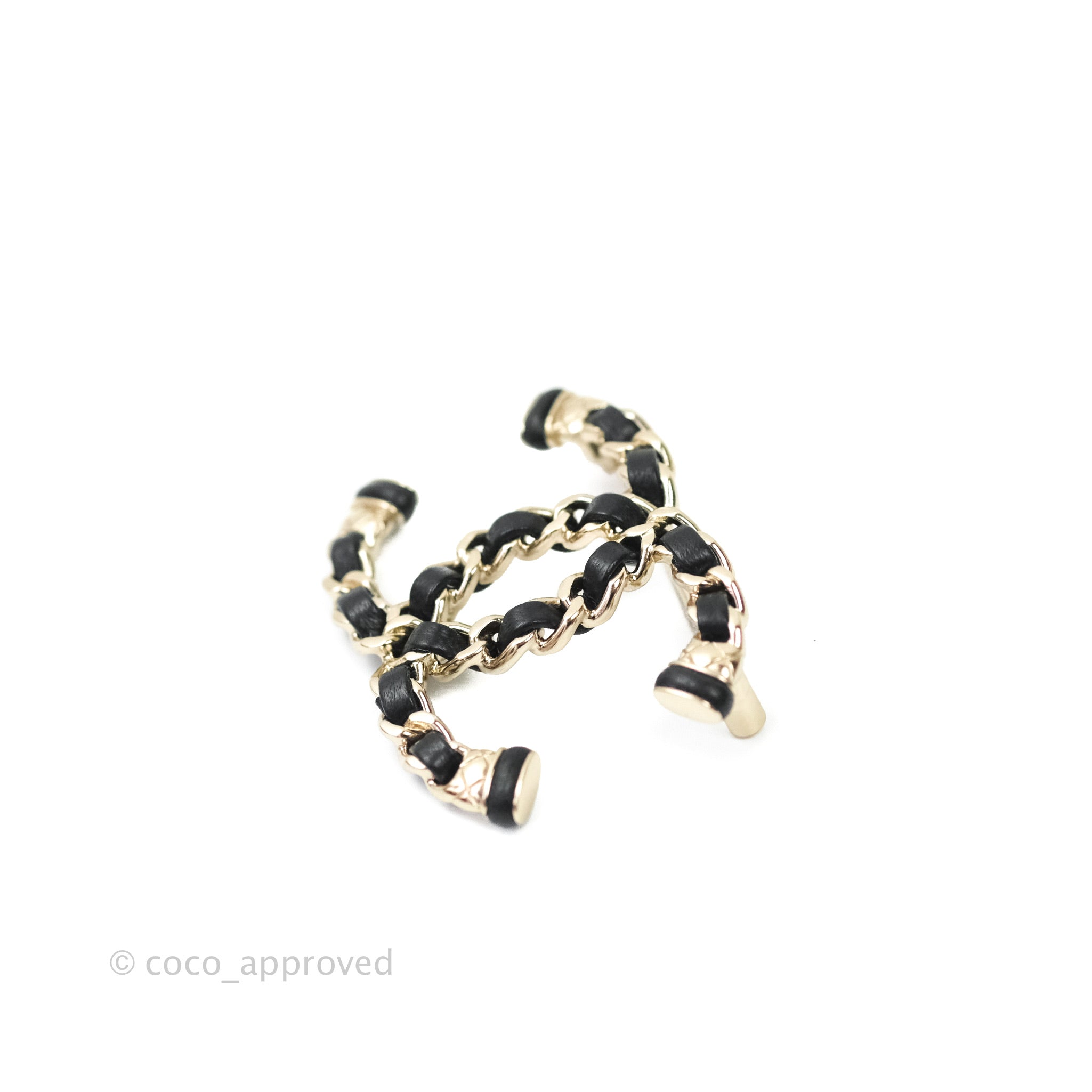 Chanel CC Black Lambskin Brooch in Gold Tone - Elegant Fashion Accessory for Women, Perfect for Dresses, Jackets & Handbags | 21S Collection
