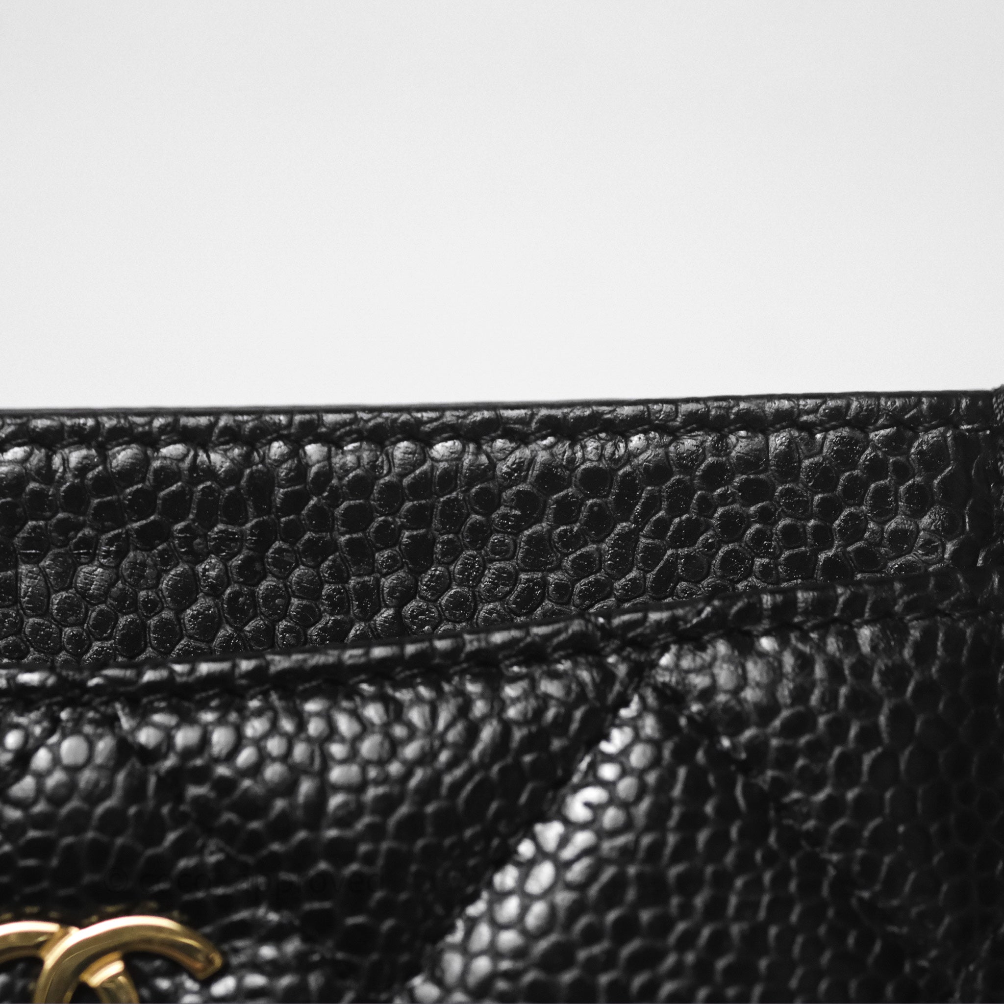 Chanel Classic Flat Card Holder in Black Caviar Leather with Gold Hardware - Perfect for Everyday Use & Luxury Gift Giving