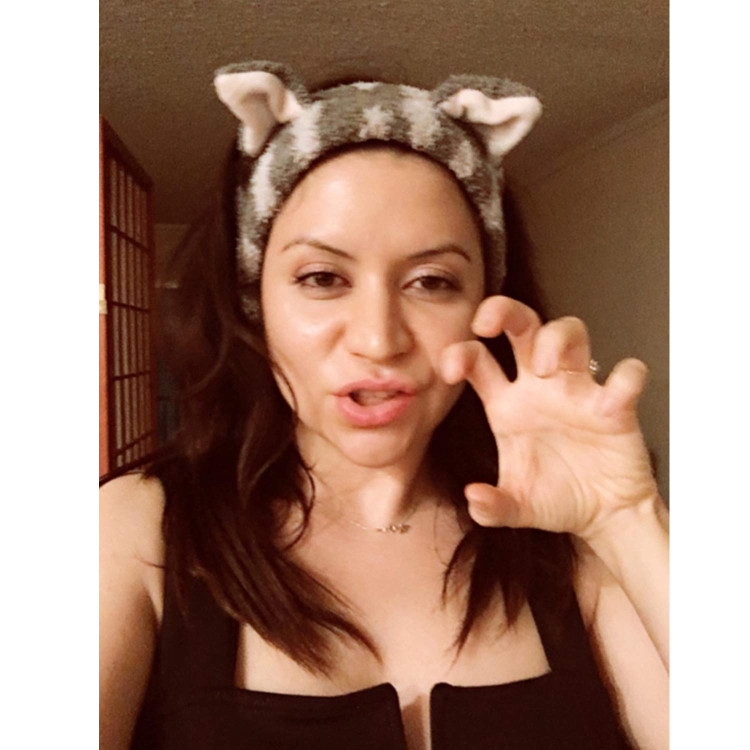 DRESHOW Spa Facial Headbands - Soft Terry Cloth Towel Headbands with Cute Cat Ears for Women | Perfect for Washing Face, Applying Makeup & Skincare Masks | Comfortable Hair Accessories for Spa, Beauty & Self-Care Routines