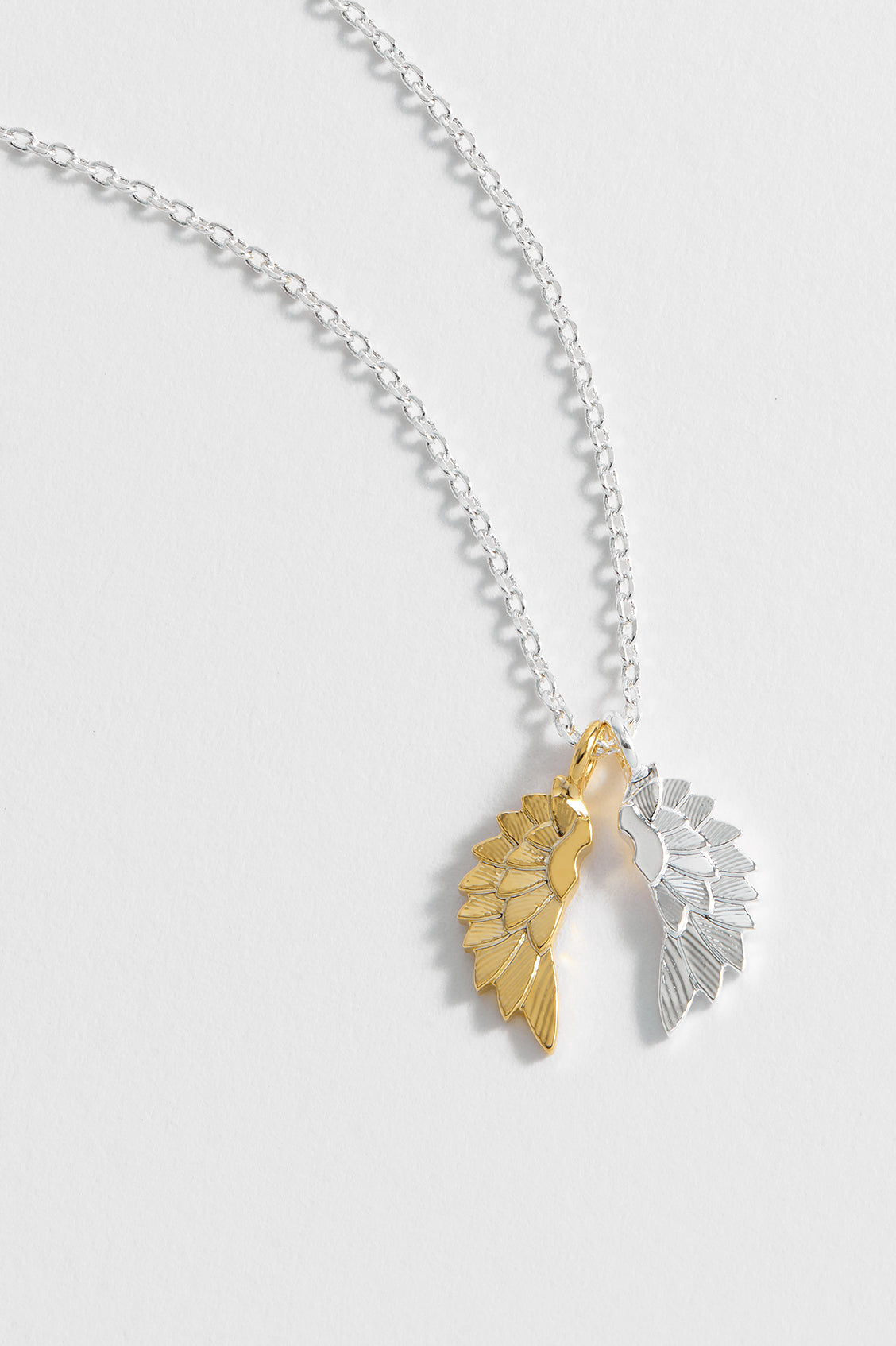 Wings Necklace Eb1131C - Elegant Silver Wing Pendant for Women - Perfect for Everyday Wear, Gifts & Special Occasions