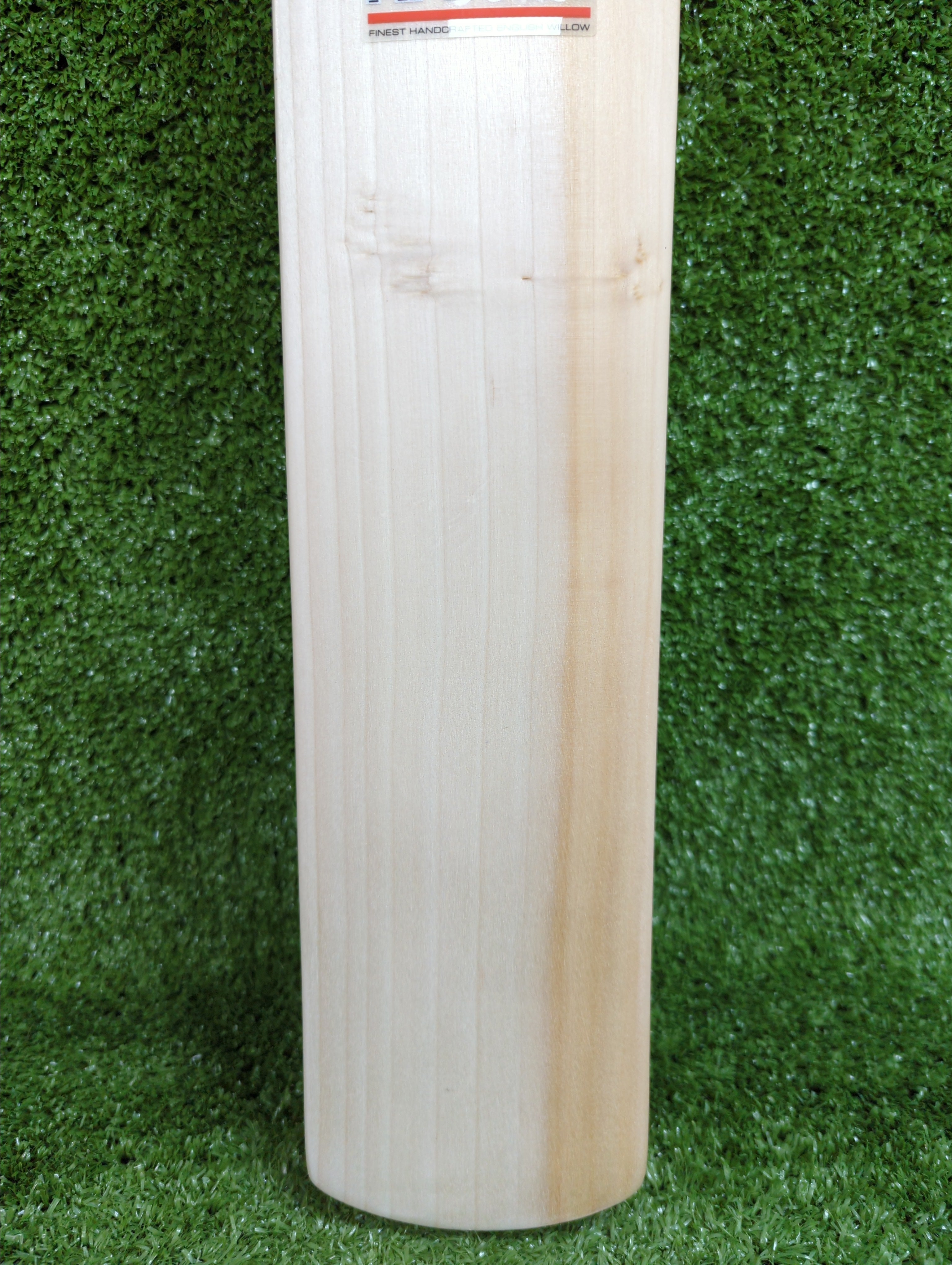 Gray Nicolls Classic Prestige Youth Harrow English Willow Cricket Bat - Premium Cricket Equipment for Junior Players | Perfect for Training & Matches