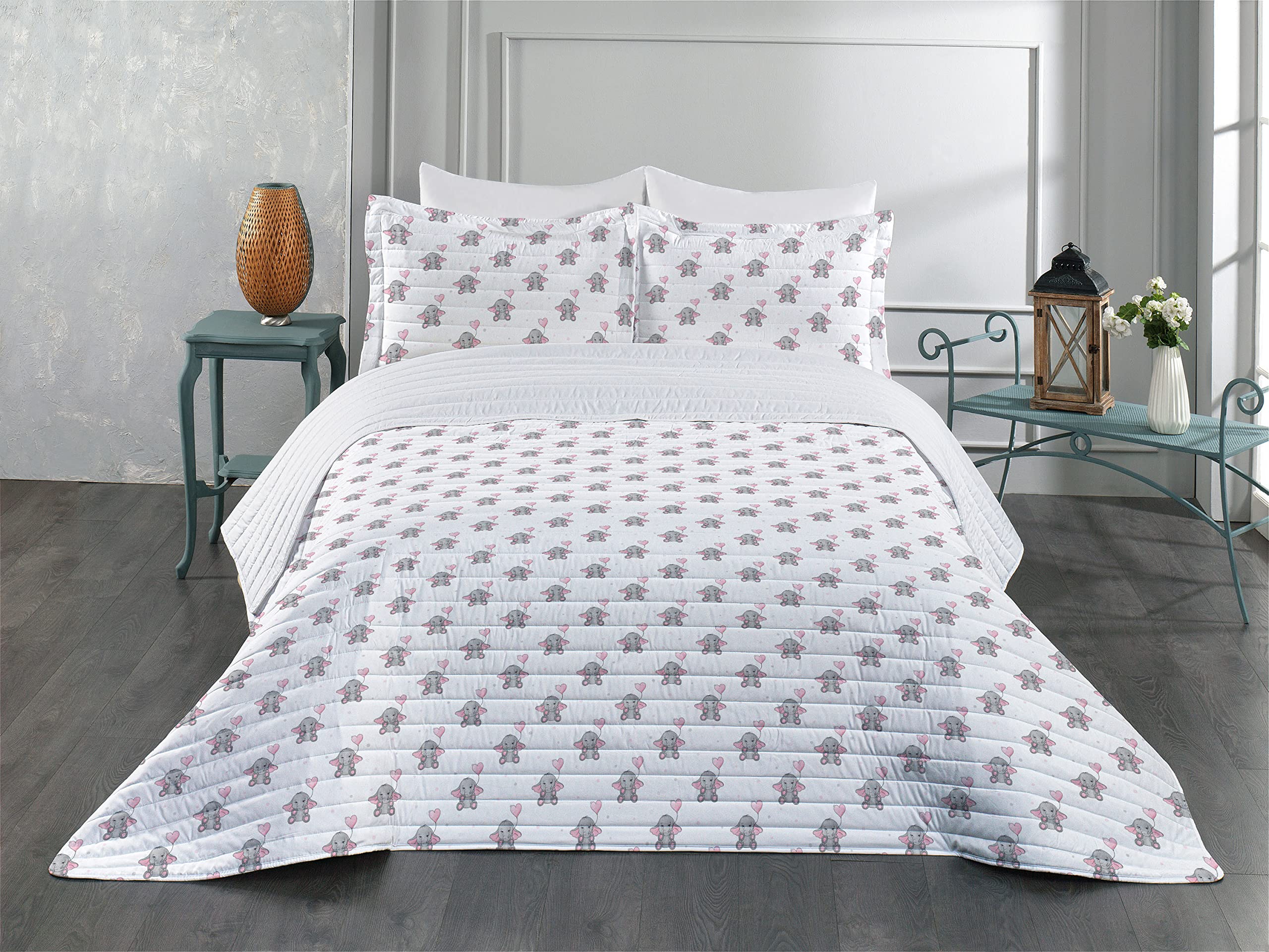 Ambesonne Animal Cartoon Microfiber Bedspread Set - Pink Balloons Girlish Design with Heart-Shaped Details | Soft Queen Size Bedding Set Includes Comforter & Pillow Shams | Grey Pale Pink White | Perfect for Girls' Bedrooms, Teen Rooms & Nursery Decor