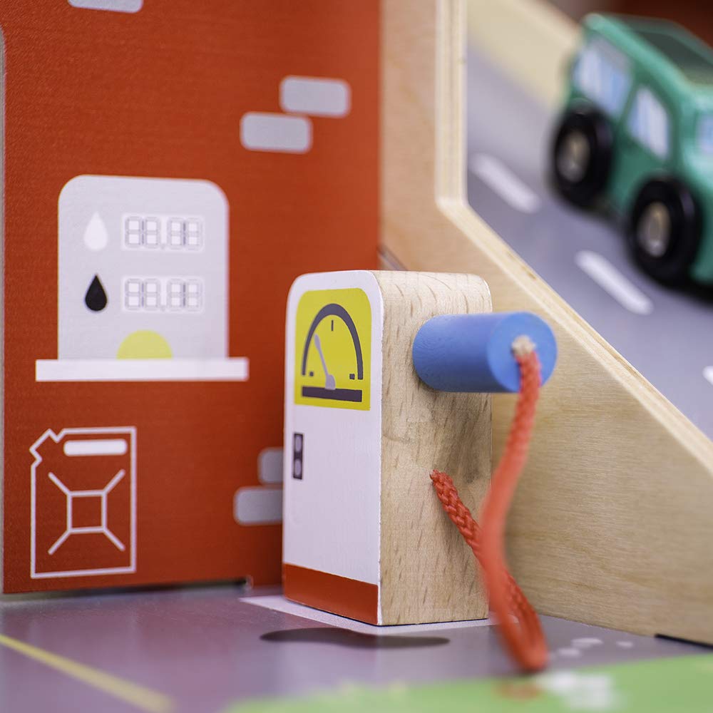 Bigjigs Toys Wooden Park & Play Garage Playset - Kids Pretend Play Toy for Toddlers & Preschoolers | Perfect for Indoor & Outdoor Playtime, Birthday Gifts, and Early Learning Development