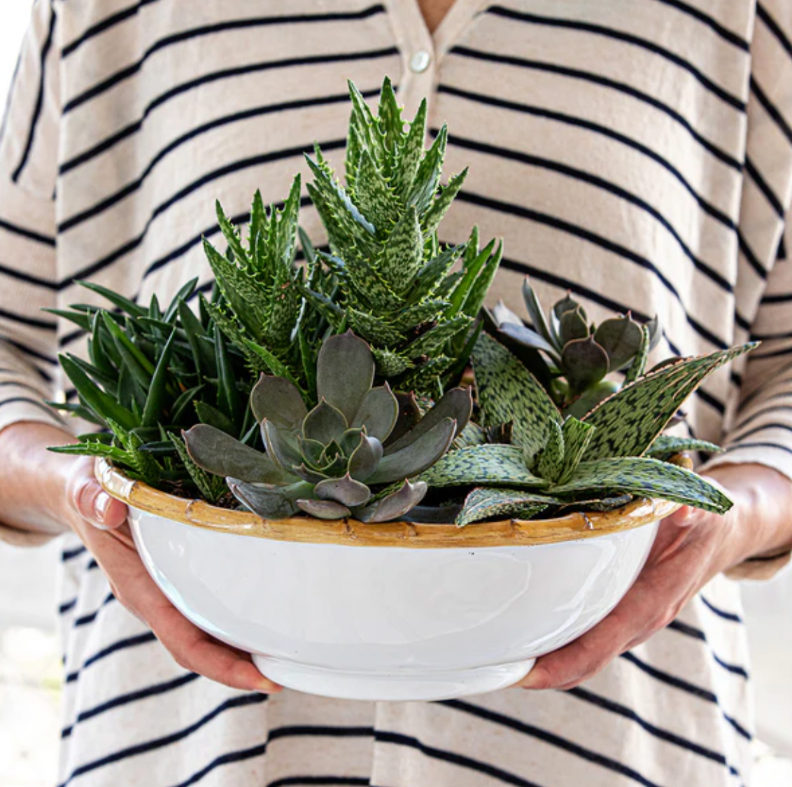 Juliska Bamboo 10-Inch Serving Bowl – Elegant Handcrafted Bamboo Salad & Pasta Bowl – Perfect for Entertaining, Family Dinners & Party Dishes