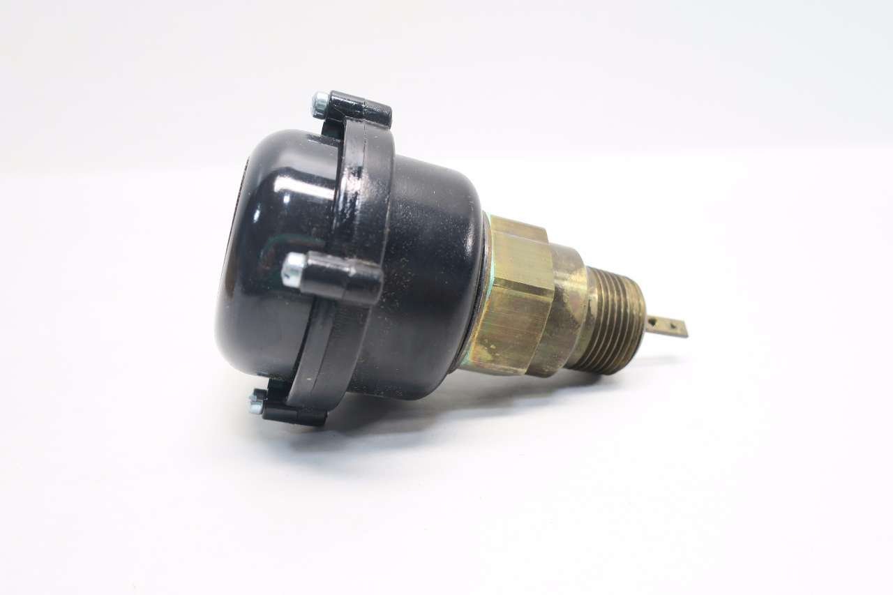 McDonnell & Miller FS8-W Flow Switch 1