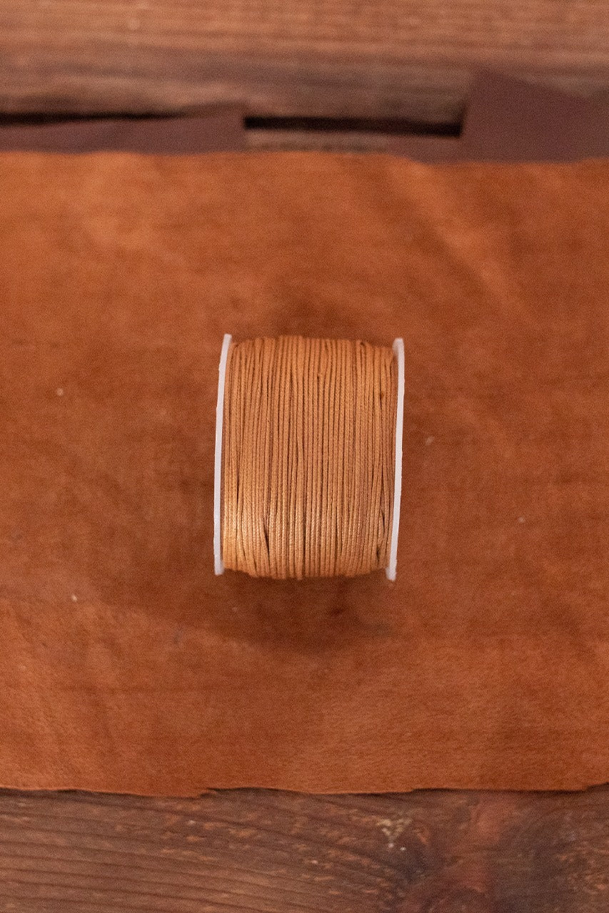 Premium Saddle Stitching Yarn (0.7mm, 0.9mm) - 100m Leather Craft Thread in Saddle Brown for DIY Leatherworking, Bookbinding & Upholstery Projects