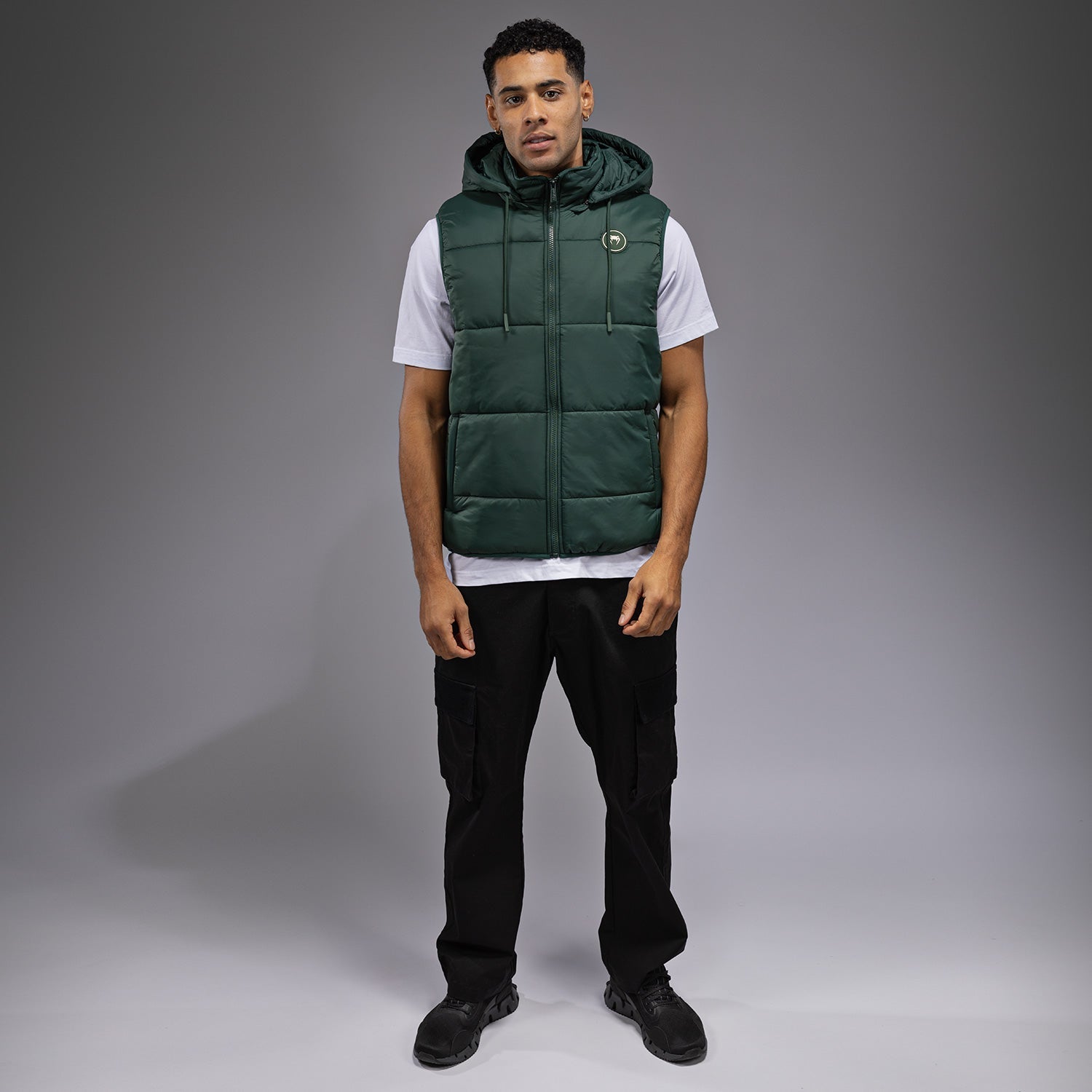 Venum Urban Guard Down Vest for Men & Women - Lightweight Winter Jacket, Water-Resistant, Forest Green - Perfect for Outdoor Activities, Hiking & Casual Wear