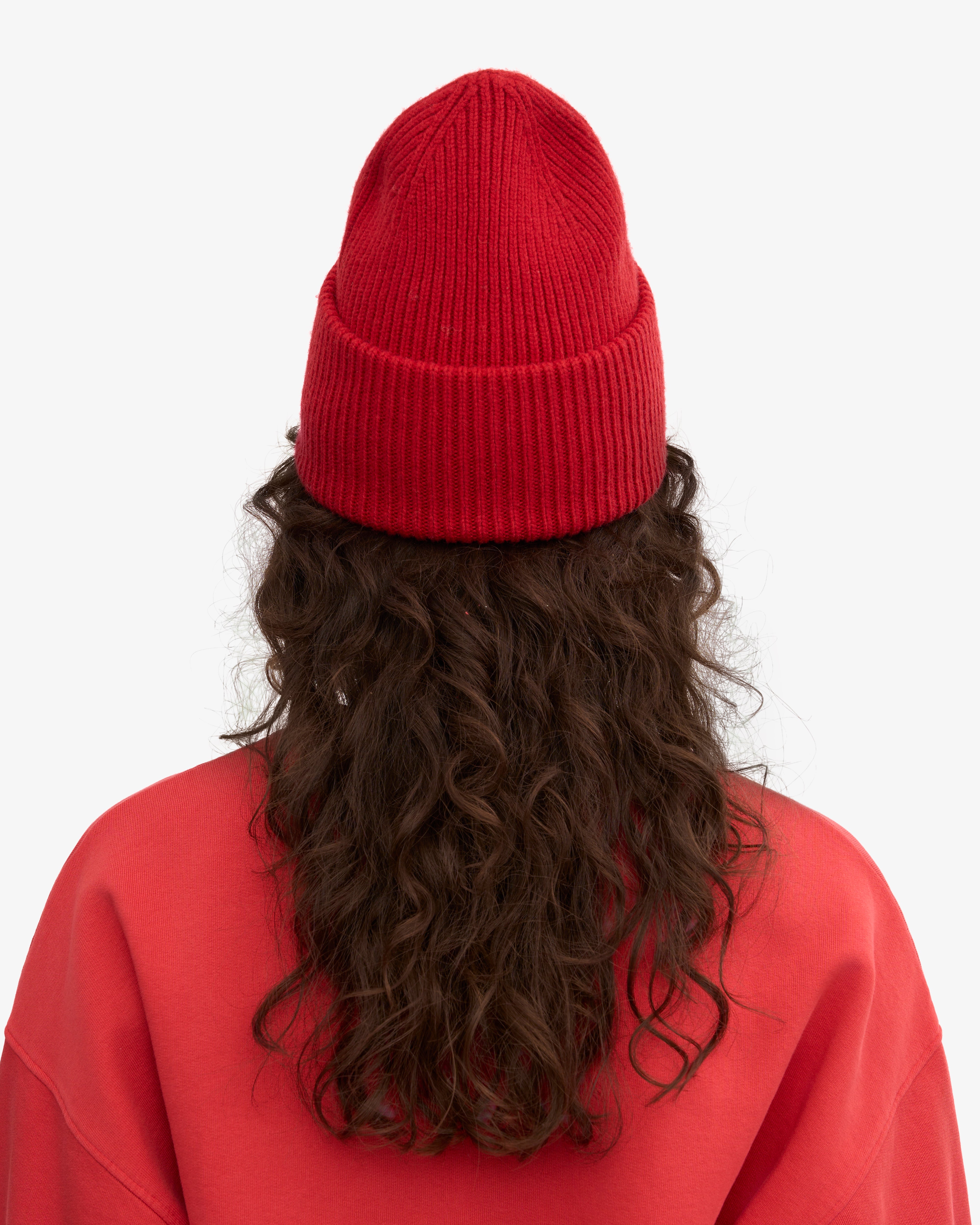 Premium Merino Wool Hat - Warm & Soft Scarlet Red Beanie for Men & Women | Perfect for Winter, Skiing & Outdoor Activities
