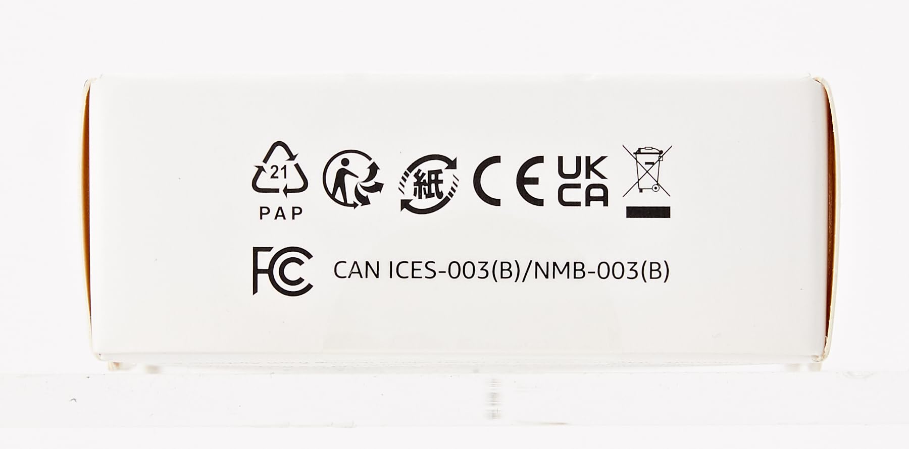 Amazon Basics MFi Certified USB-A to Lightning Cable (6ft, White) - Fast Charging Cord for iPhone 14/13/12/11/X/Xs/Pro/Max/Plus & iPad - Perfect for Home, Office & Travel Charging