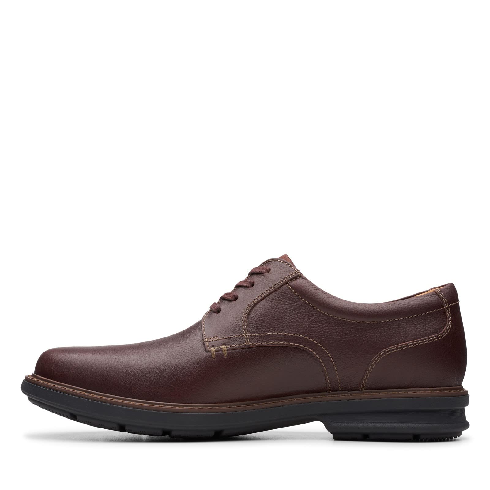Clarks Men's Rendell Plain Oxford Shoes - Classic Comfortable Casual Dress Shoes for Business & Office Wear