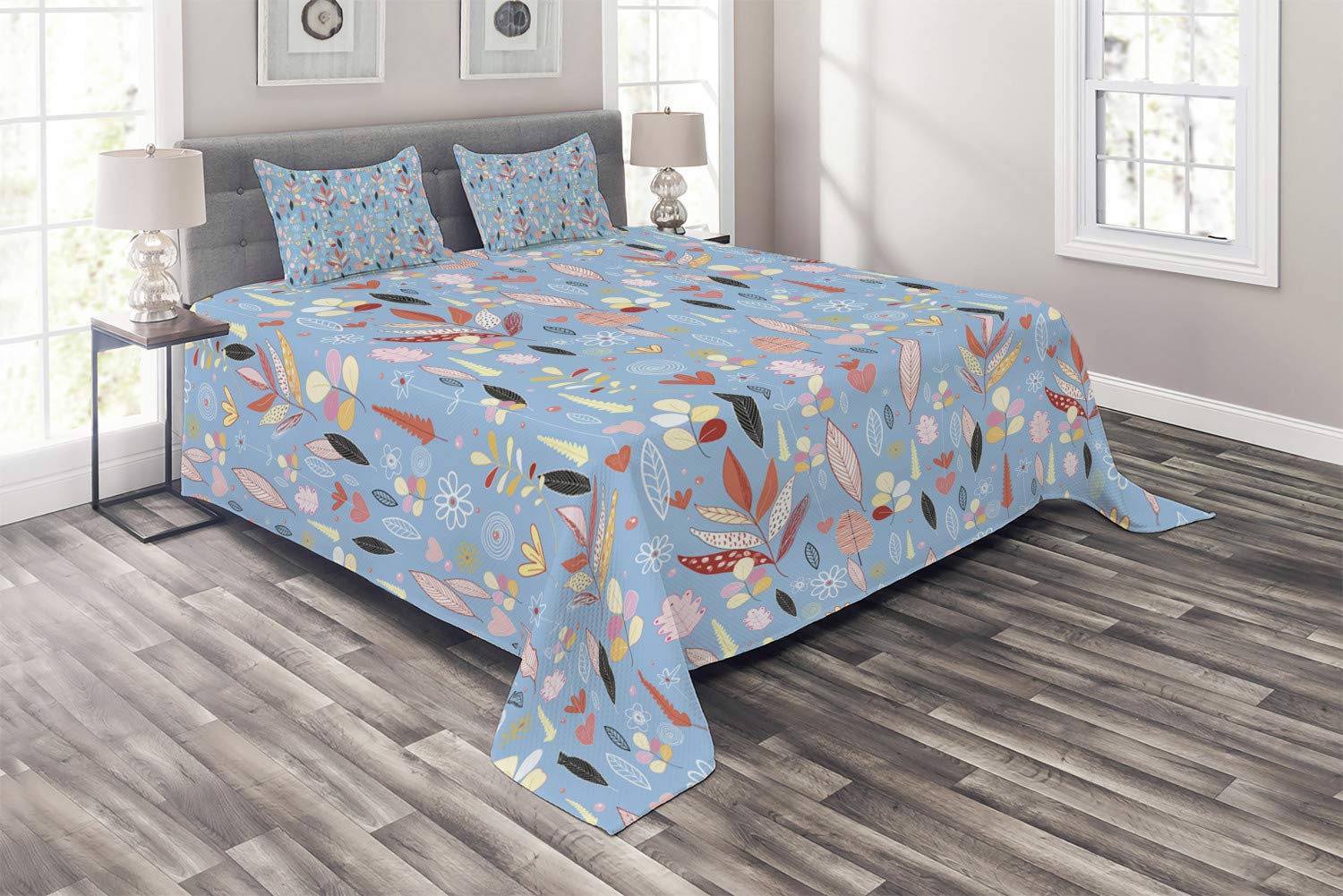 Ambesonne Floral Autumn Leaves Quilted Bedspread Set - King Size 3-Piece Blue Garden Theme Bedding with 2 Pillow Shams | Nature-Inspired Home Decor for Master Bedroom & Guest Room
