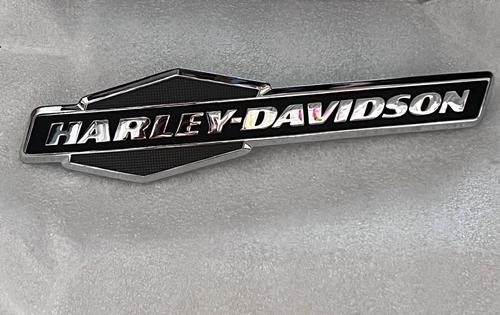 Genuine Harley Davidson Medallion Emblem for Street Glide LH 14101239 - FTK Replacement Part for Motorcycle Accessories & Customization