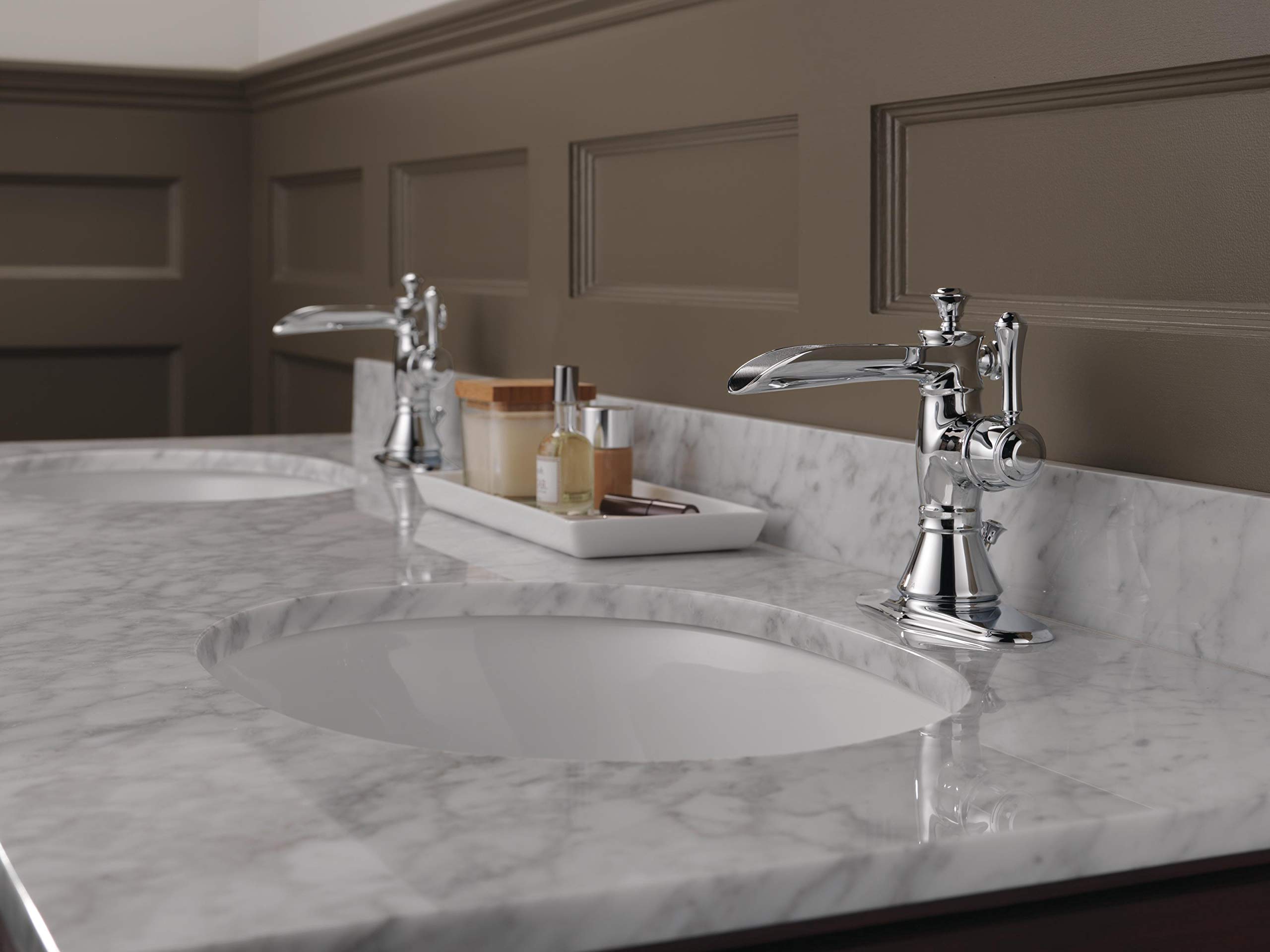 Delta Cassidy Single Hole Bathroom Faucet - Chrome Waterfall Single Handle Bathroom Sink Faucet with Metal Drain Assembly (598LF-MPU) - Perfect for Modern Bathrooms and Vanities