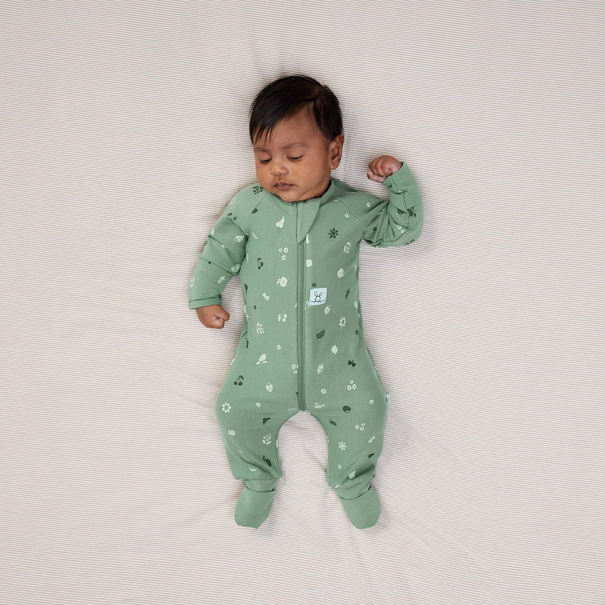 ErgoPouch 1.0 TOG Long Sleeve Sleep Zip Bodysuit - Sweet Orchard Print - Baby Sleepwear for Comfortable Nights & Daycare