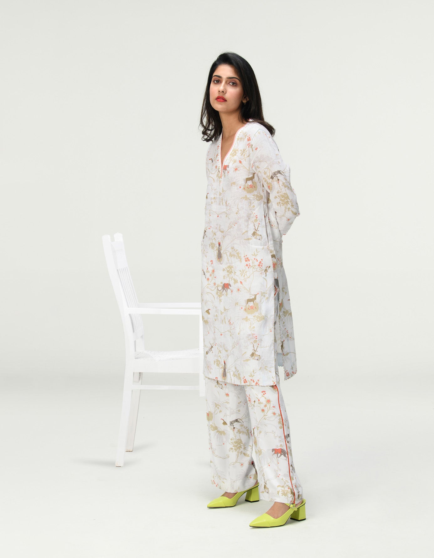 Elegant V Neck Linen Kurta in Ivory - Perfect for Casual Wear, Festivals & Summer Outfits