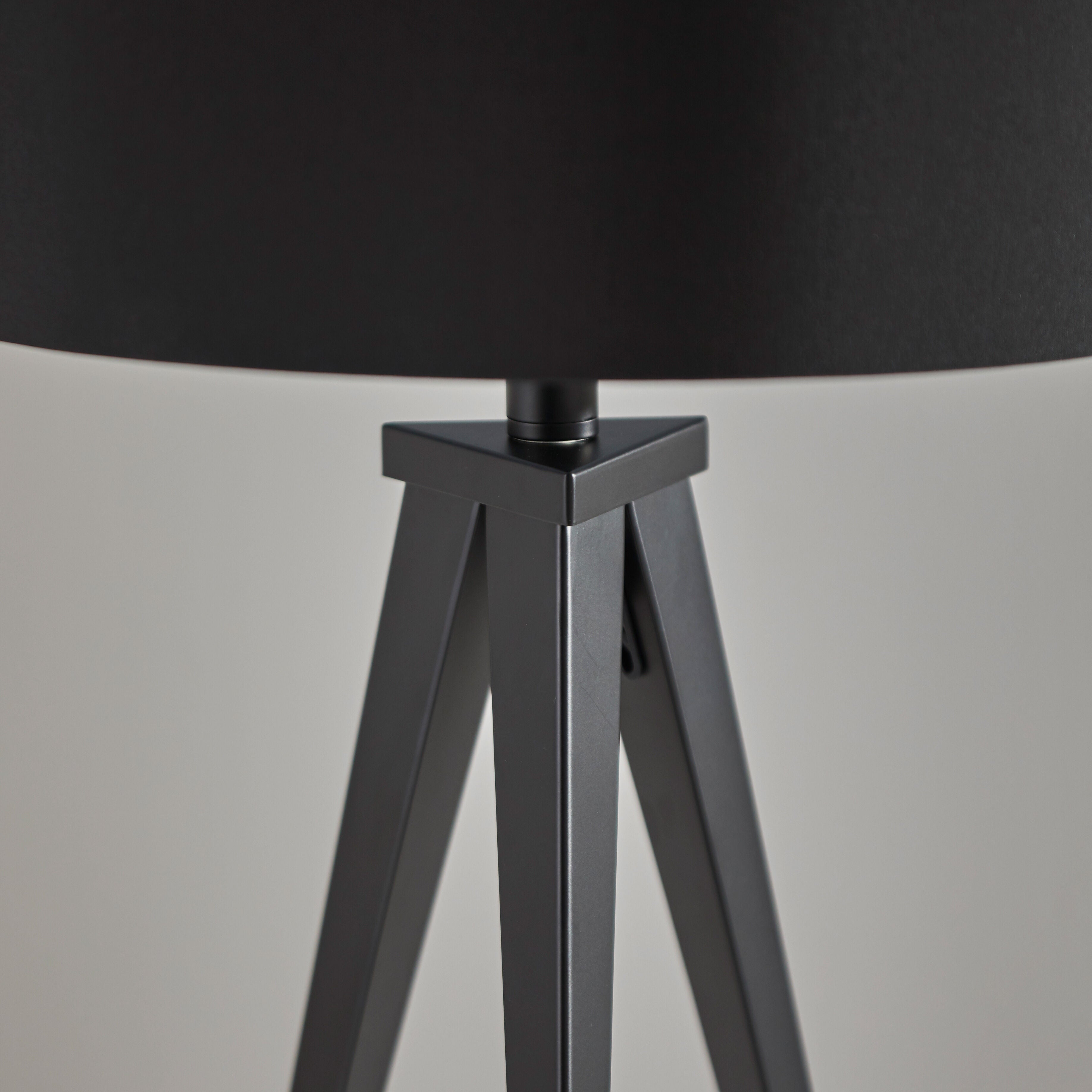 Modern Director Table Lamp - Adjustable LED Desk Light for Home Office, Reading & Study - Perfect for Workspaces, Bedrooms & Dorm Rooms
