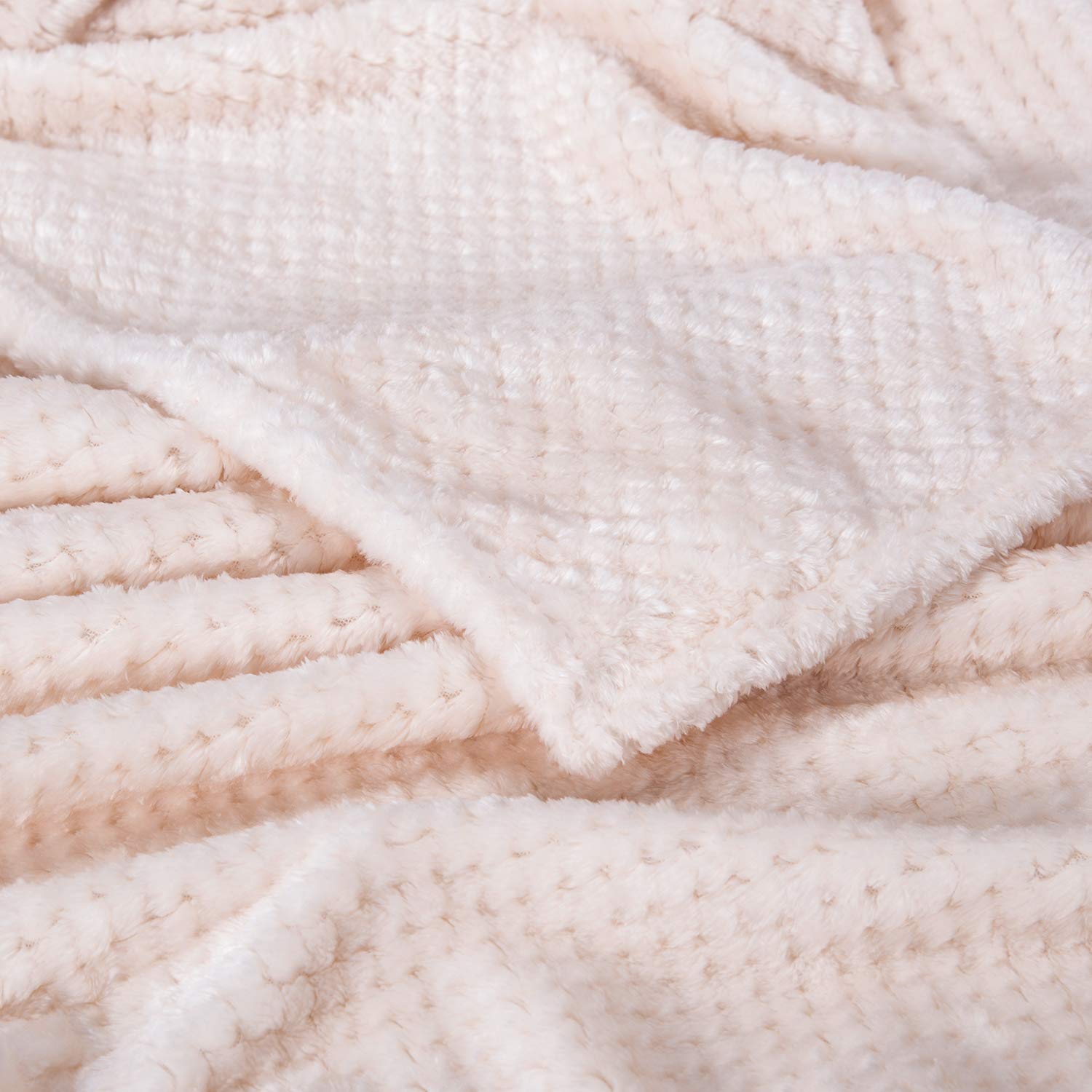 Soft Plush Fleece Throw Blanket for Adults & Kids - Warm Cozy Blanket for Bed, Couch, Sofa, Travel & Camping - Twin Size 70x80 Inches - Perfect for Winter Nights & Outdoor Adventures (Cream)