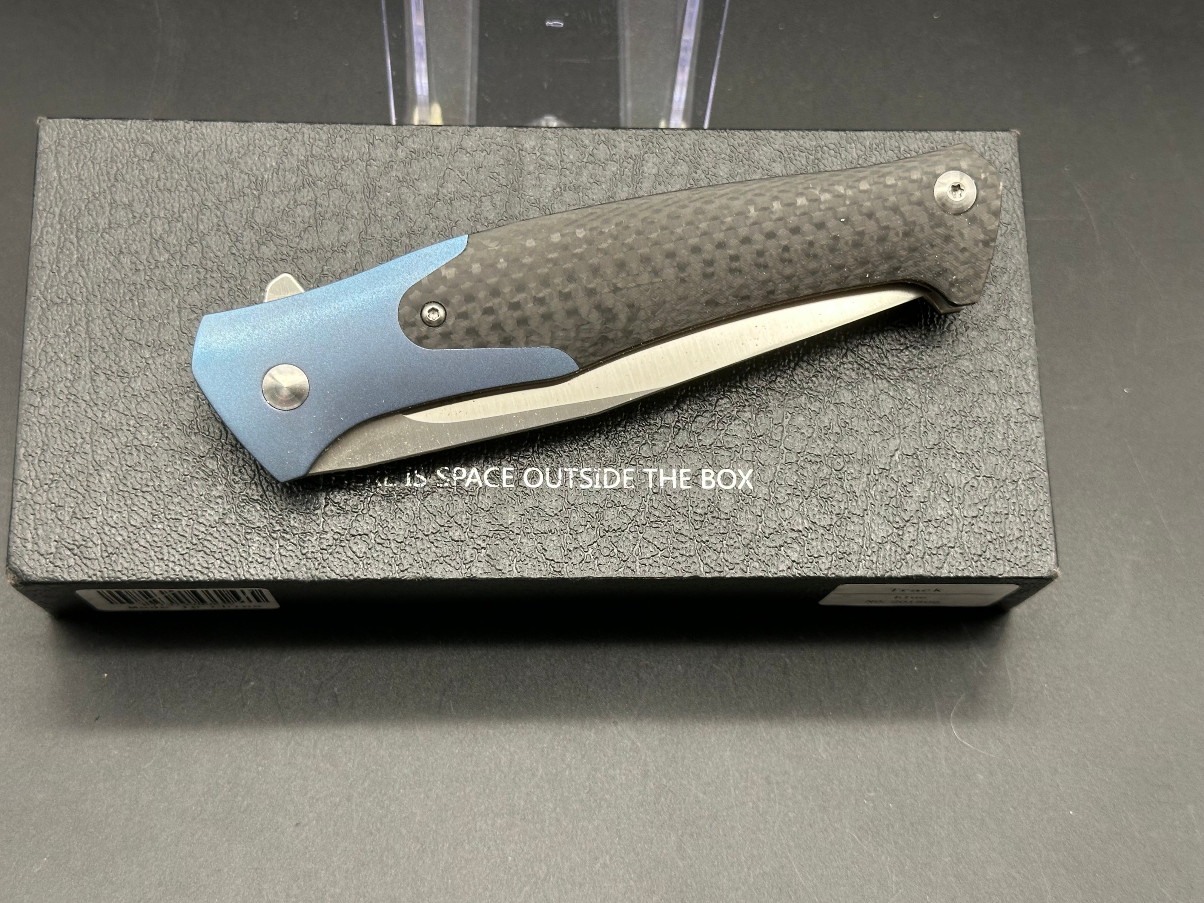 Amare Knives Track Liner Lock Folding Knife - 3.75