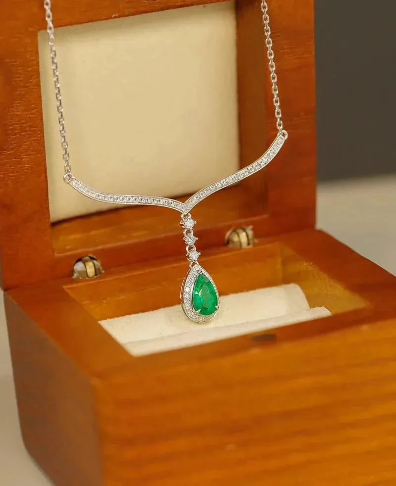 18K White Gold Diamond & Emerald Drop Necklace for Women - Elegant Water Drop Pendant, Real Natural Gemstone Jewelry for Parties, Weddings & Special Occasions