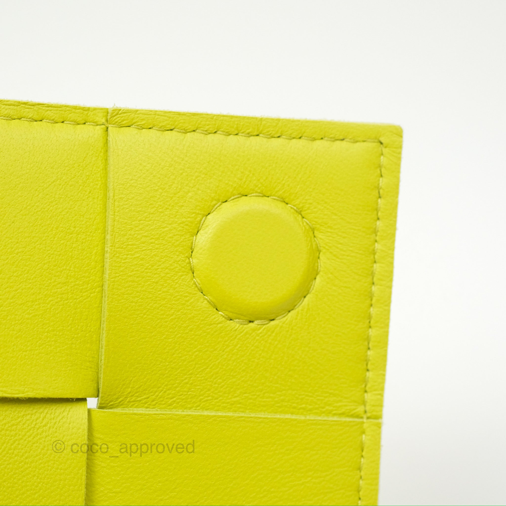 Bottega Veneta Mini Cassette Belt Bag - Intreccio Lambskin Leather Crossbody Bag in Kiwi Green | Perfect for Everyday Wear, Travel & Fashion Outfits