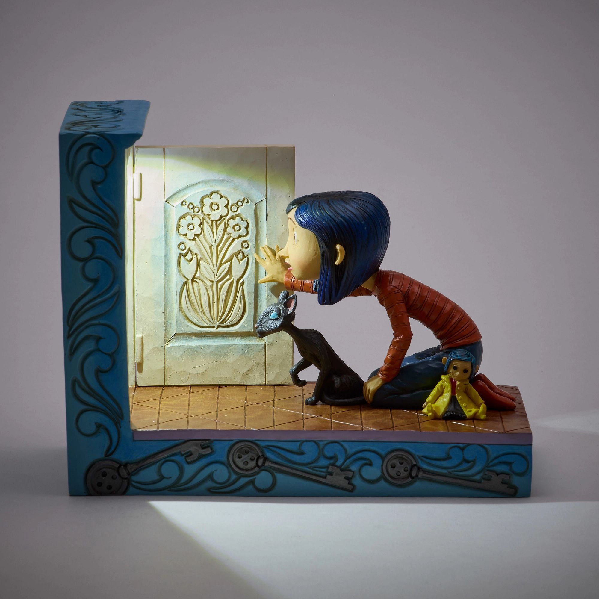 Coraline Kneeling Down Door - Gothic Home Decor for Halloween, Christmas & Cosplay - Perfect for Themed Parties, Movie Nights & Room Decoration