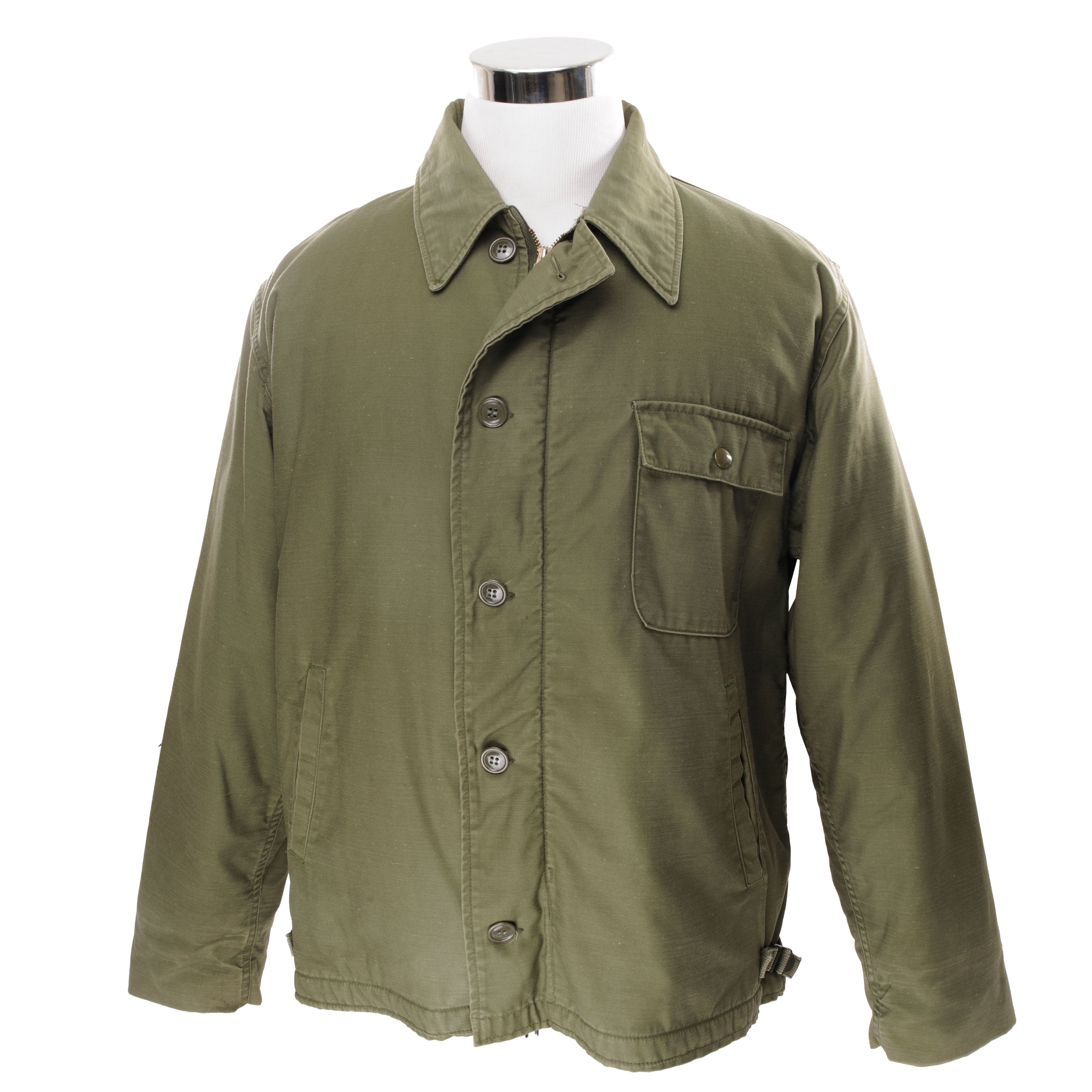 The Legacy of Warmth: A Tale of the Vintage US Navy A2 Deck Jacket