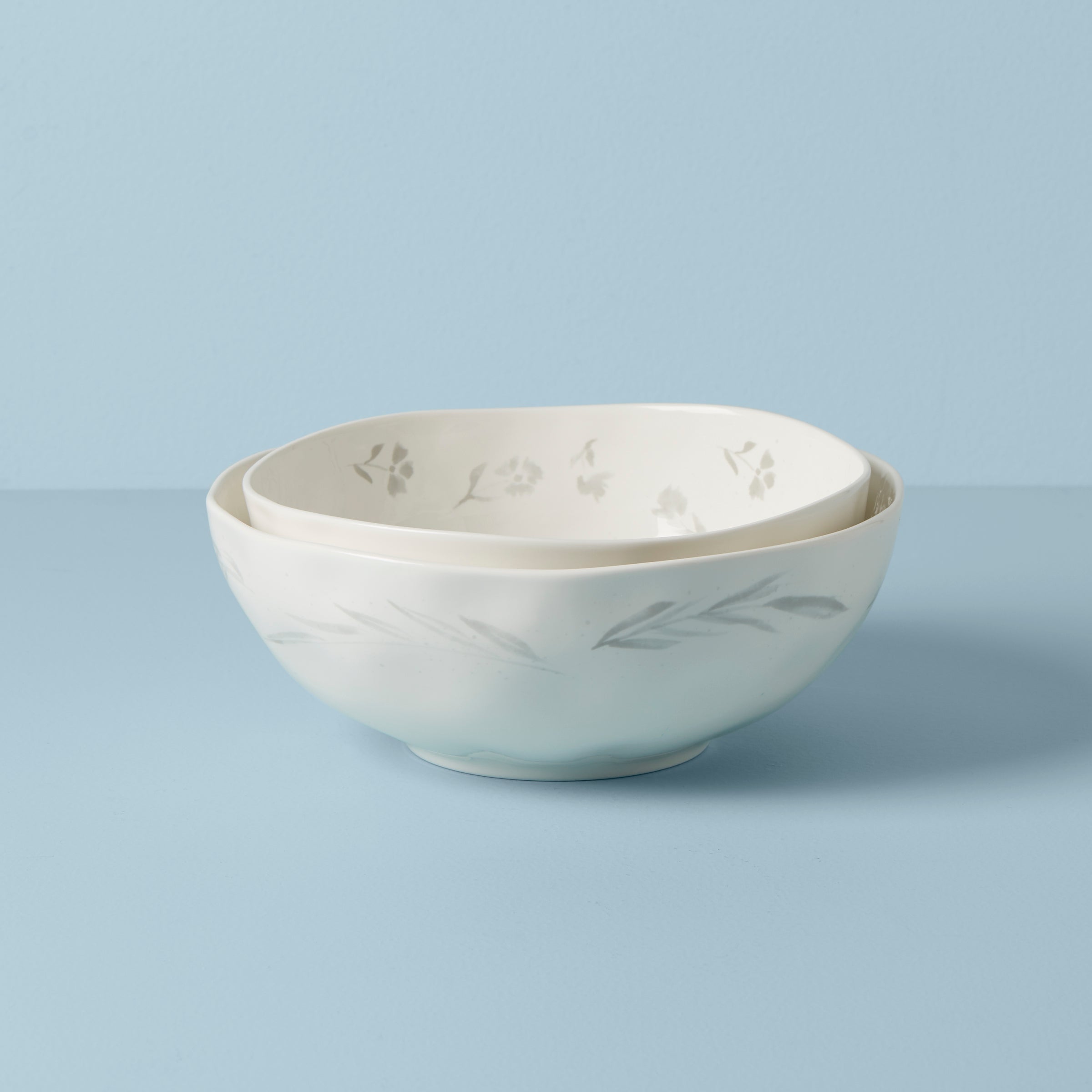 Premium Oyster Bay 2-Piece Nesting Serving Bowls Set - Elegant Porcelain Appetizer & Salad Dishes for Entertaining, Dinner Parties & Home Decor