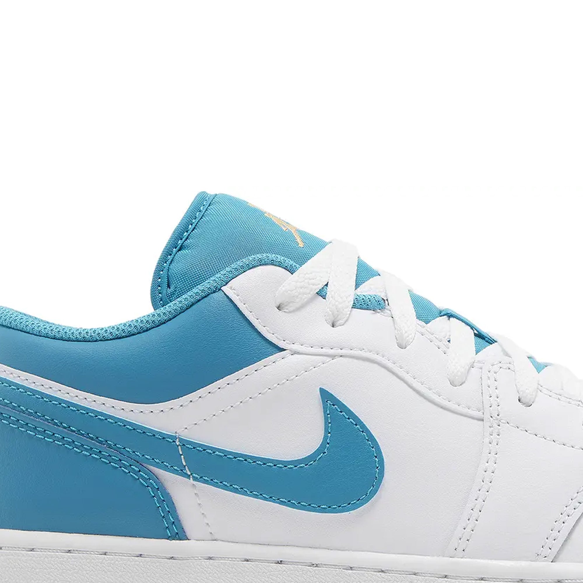 Air Jordan 1 Low 'Aquatone' GS Sneakers for Girls (2023) - Light Blue & White Basketball Shoes for Casual Wear & Street Style