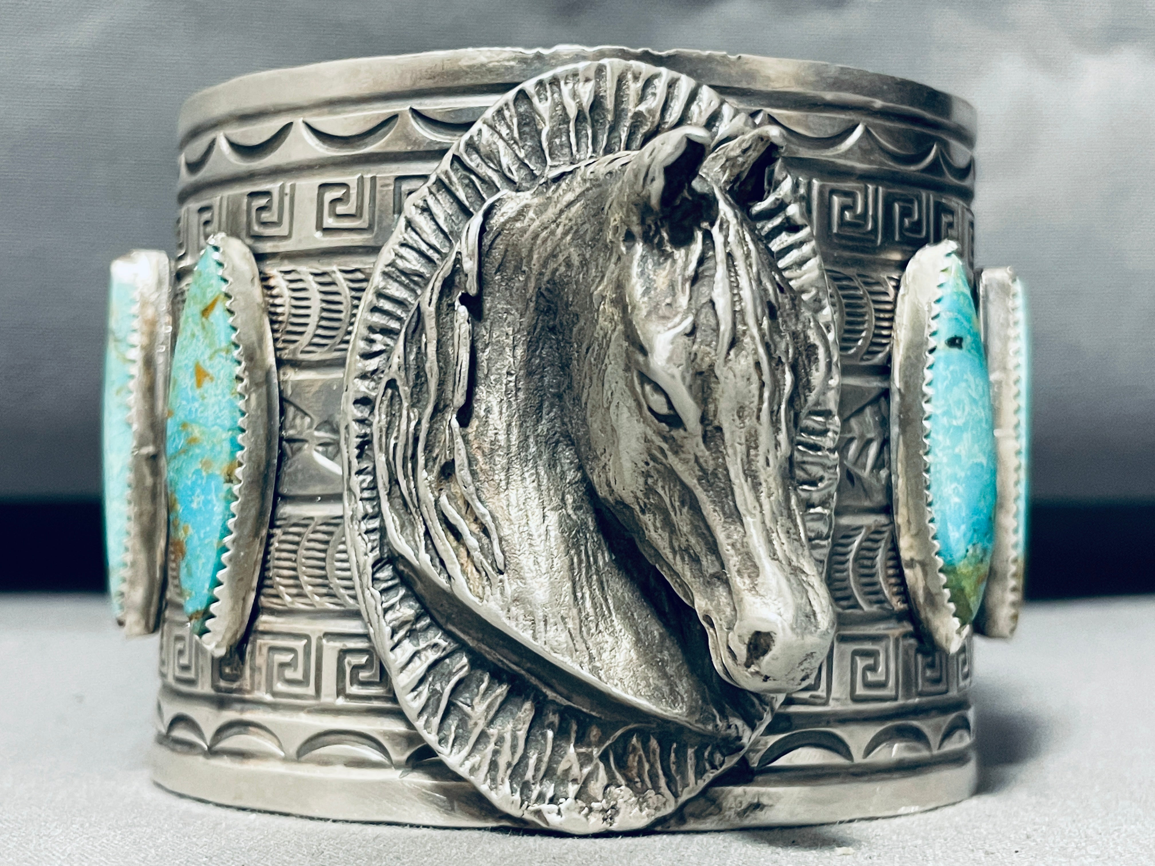 165g Authentic Native American Navajo Turquoise Sterling Silver Bracelet - Handmade Jewelry for Women, Boho Chic Accessory, Perfect for Gifts & Special Occasions