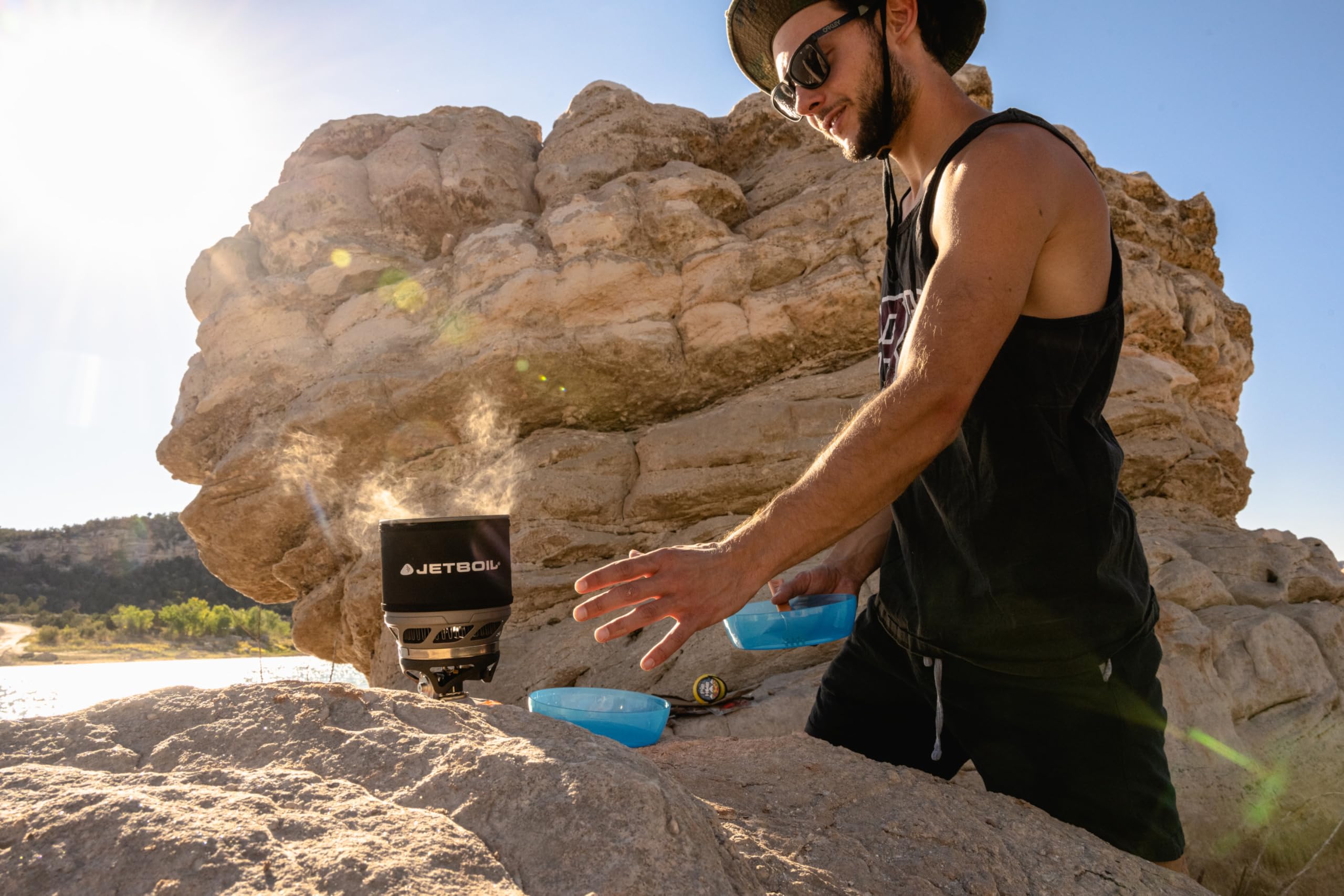 Jetboil MiniMo Compact Camping Stove - Portable Backpacking Cooking System with Adjustable Flame Control - Perfect for Hiking, Backpacking & Outdoor Adventures
