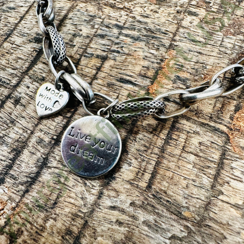 Live Your Dream Sterling Silver Charm Necklace - Elegant & Inspirational Jewelry for Women, Perfect for Gifts, Daily Wear & Special Occasions