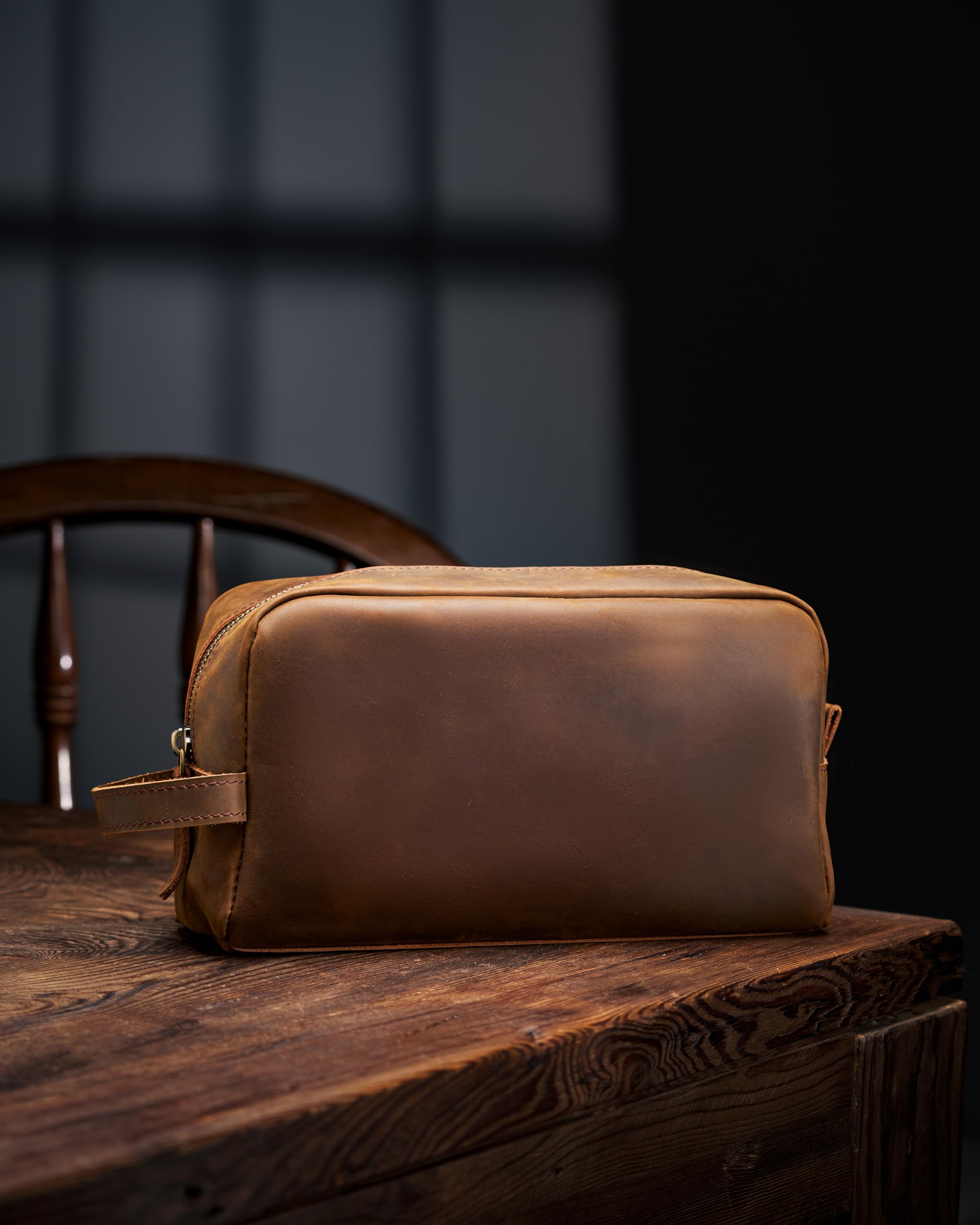 Premium Men's Leather Travel Toiletry Bag - Water Resistant Grooming Organizer Case, Shaving Dopp Kit for Business & Vacation Essentials - Light Brown Cosmetic Pouch for Daily Use & Travel Scenes