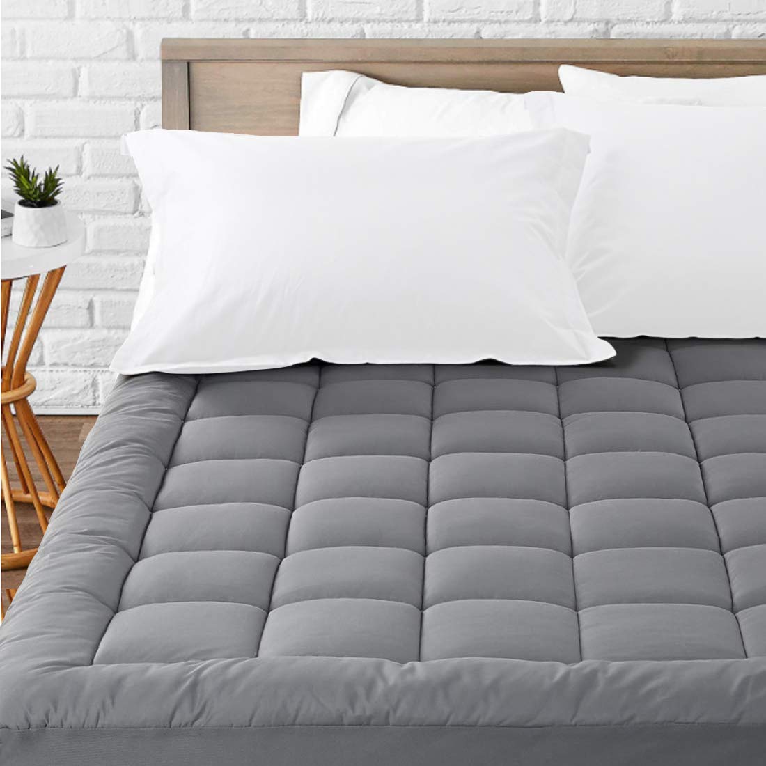 LEISURE TOWN TwinXL Mattress Pad - Soft Cotton Quilted Fitted Mattress Topper with 8-21 Inch Deep Pocket | Breathable Cooling Pillow Top Protector for Bed Comfort | Perfect for Guest Rooms, Dorms & Hot Sleepers (Grey)