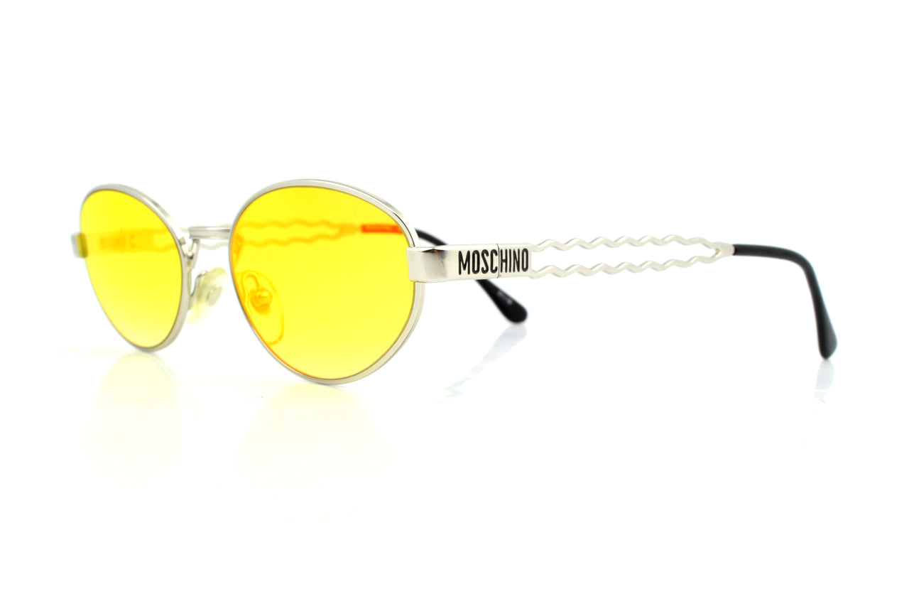 Moschino MM925 Sunglasses for Women - Luxury Designer Shades with UV Protection - Perfect for Beach, Driving & Fashion Outfits