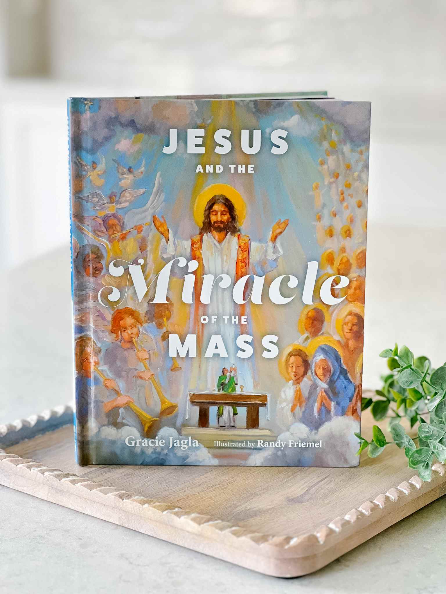 Jesus and the Miracle of Mass Book - Inspirational Christian Reading for Bible Study, Church Groups & Personal Devotion - Perfect for Catholics & Christian Faith Enrichment