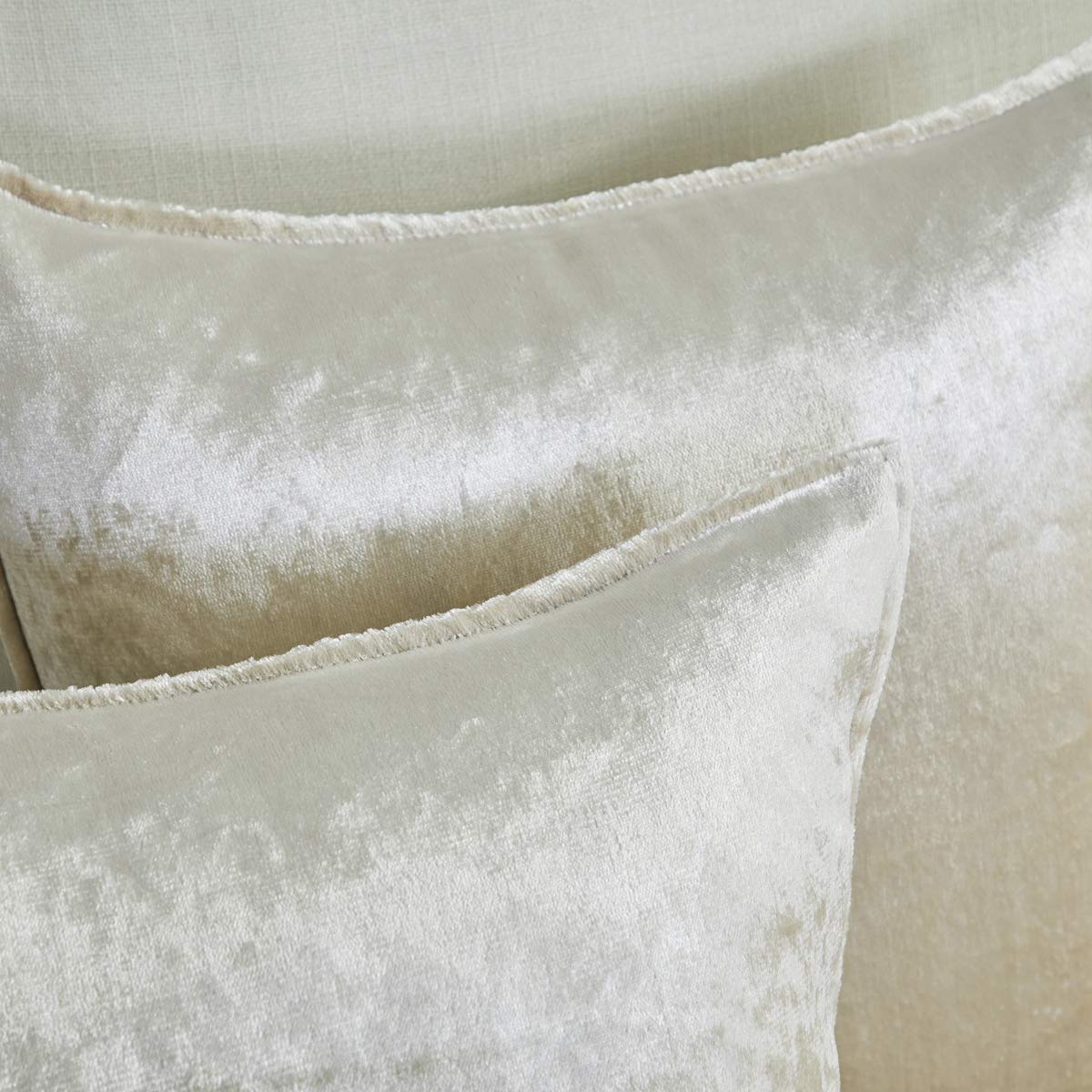 GIGIZAZA 16x16 Inch Velvet Decorative Throw Pillow Covers Set of 2 - Soft Square Couch Sofa Pillow Covers in Ivory for Living Room, Bedroom & Home Decor