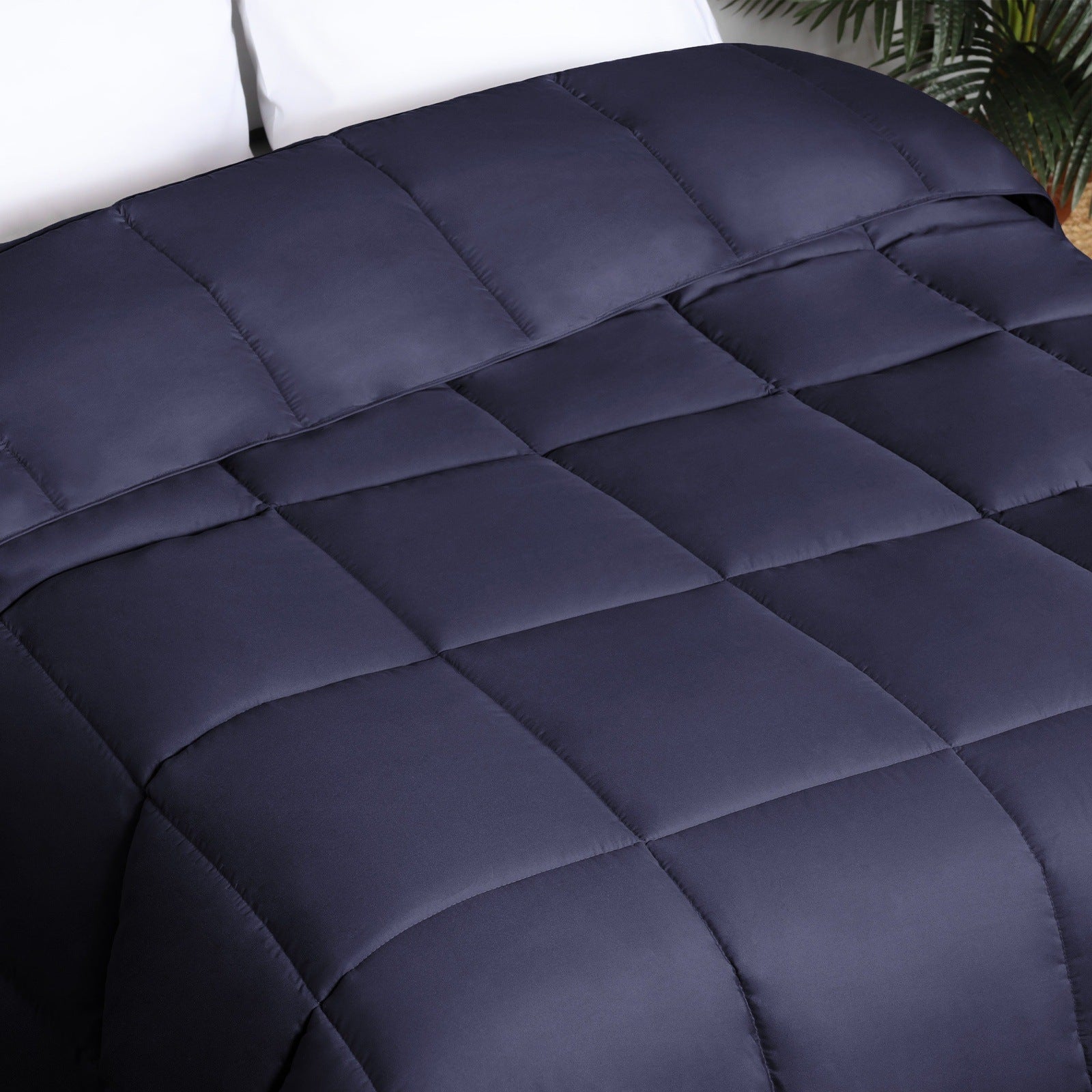 Soft Brushed Microfiber Down Alternative Comforter - Medium Weight Solid Bedding for All Seasons | Perfect for Cozy Nights, Guest Rooms & Dorm Essentials