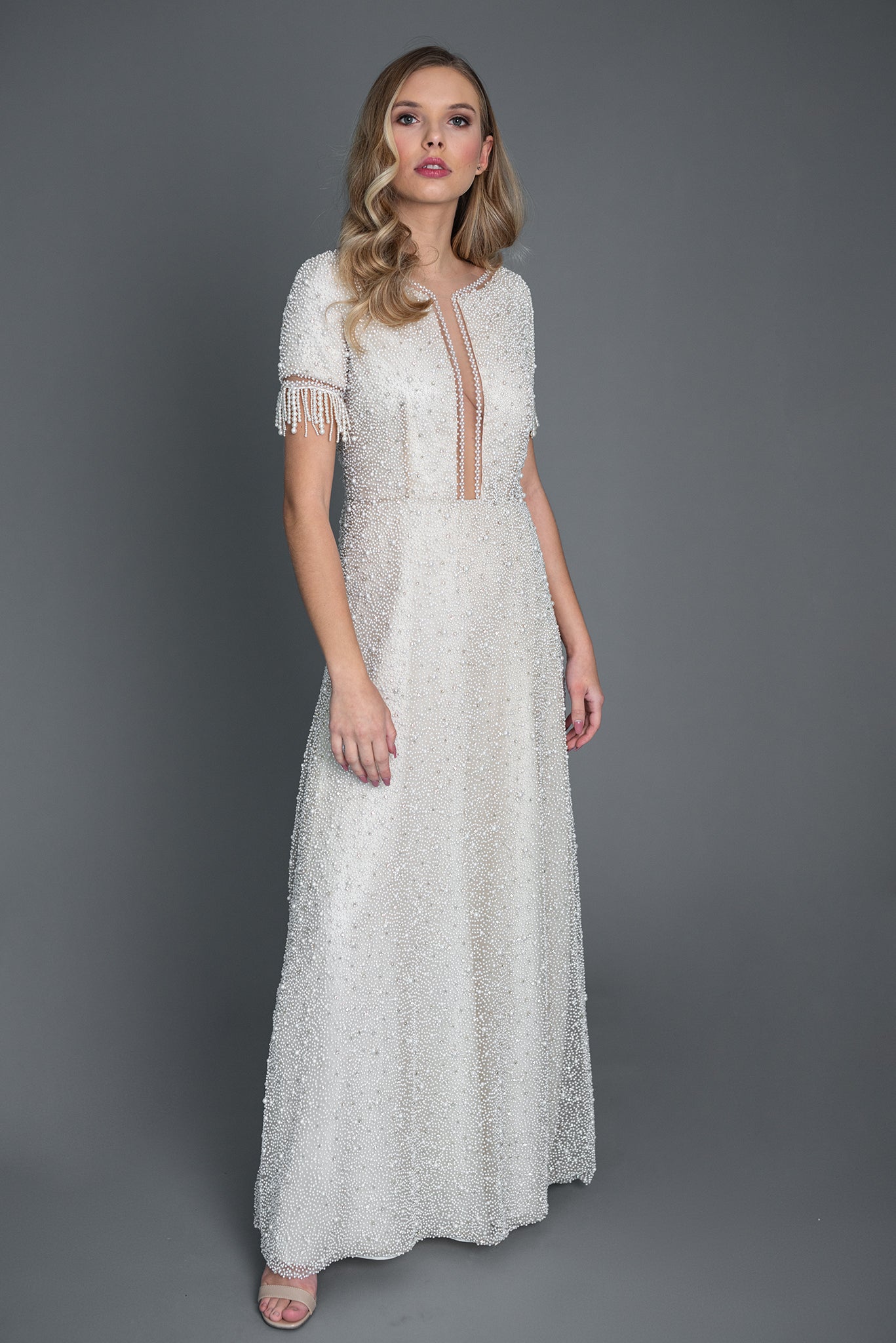 Elegant Pearl Embellished Evening Gown for Women - Perfect for Prom, Weddings & Formal Occasions