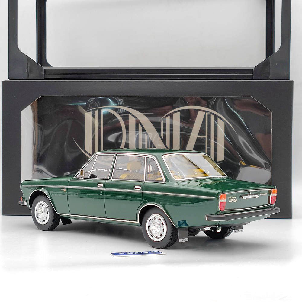1/18 Scale Volvo 164 E 1972 Resin Model Car - Limited Edition Green Collectible Toy - Perfect for Display, Gifts & Car Enthusiasts Collections