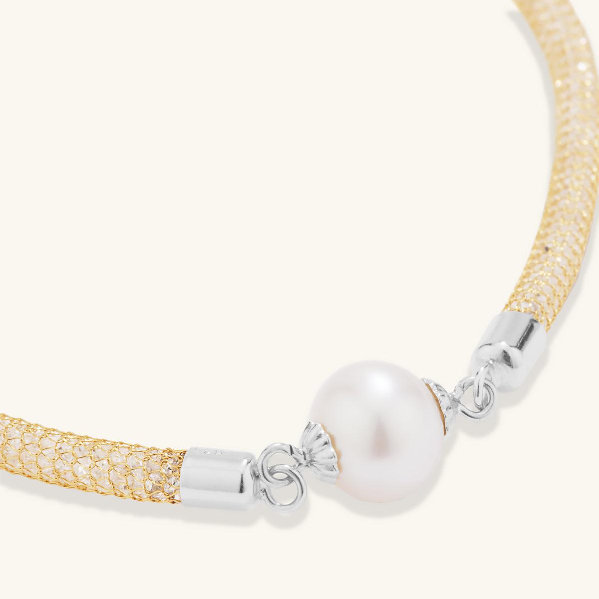 Elegant Pearl Crystal Bracelet for Women - Off White Beaded Jewelry Gift for Wedding, Party & Special Occasions