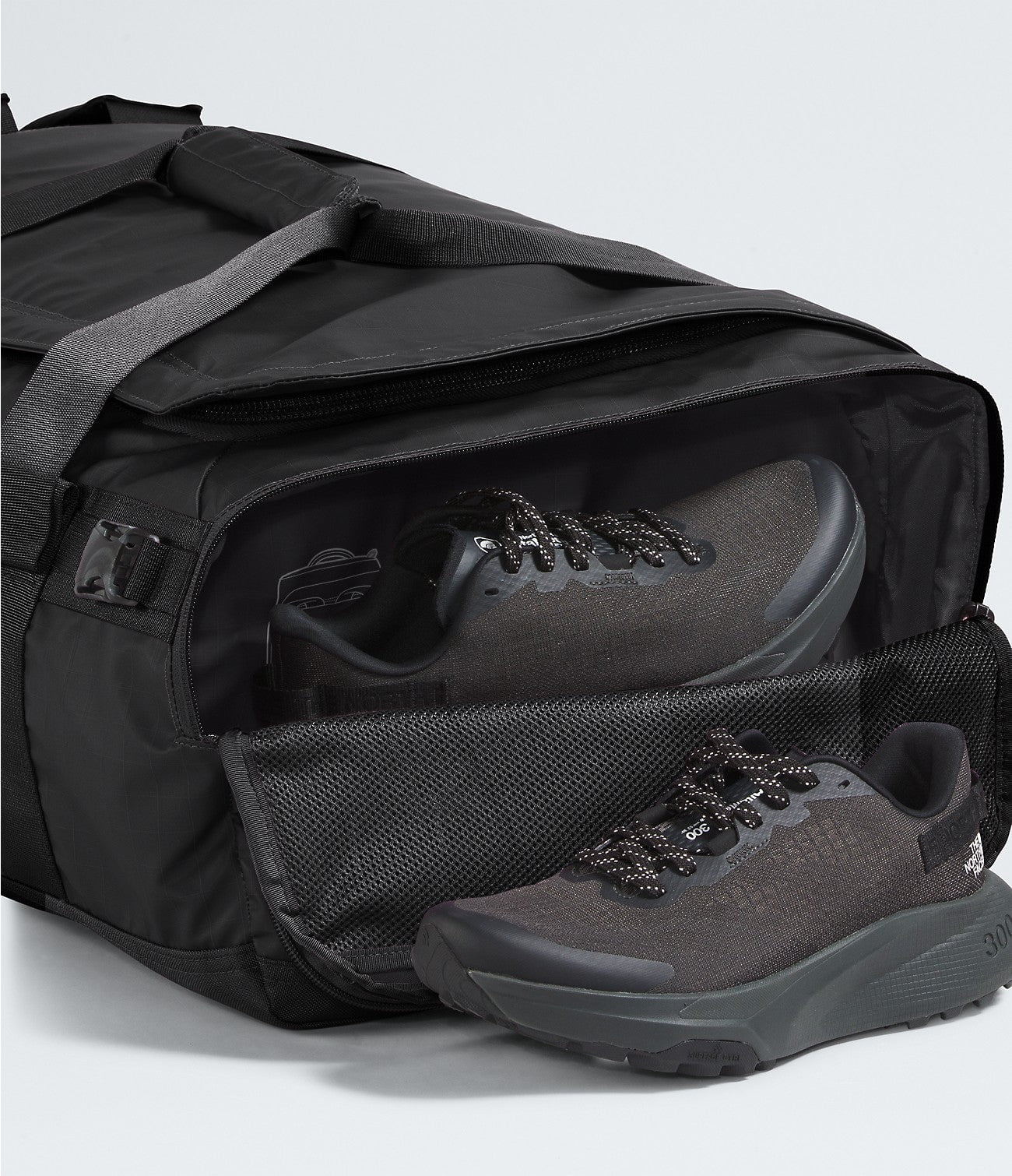 The North Face Base Camp Voyager Duffel 62L - Waterproof Travel Duffel Bag for Camping, Hiking & Outdoor Adventures - Durable Gear for Men & Women