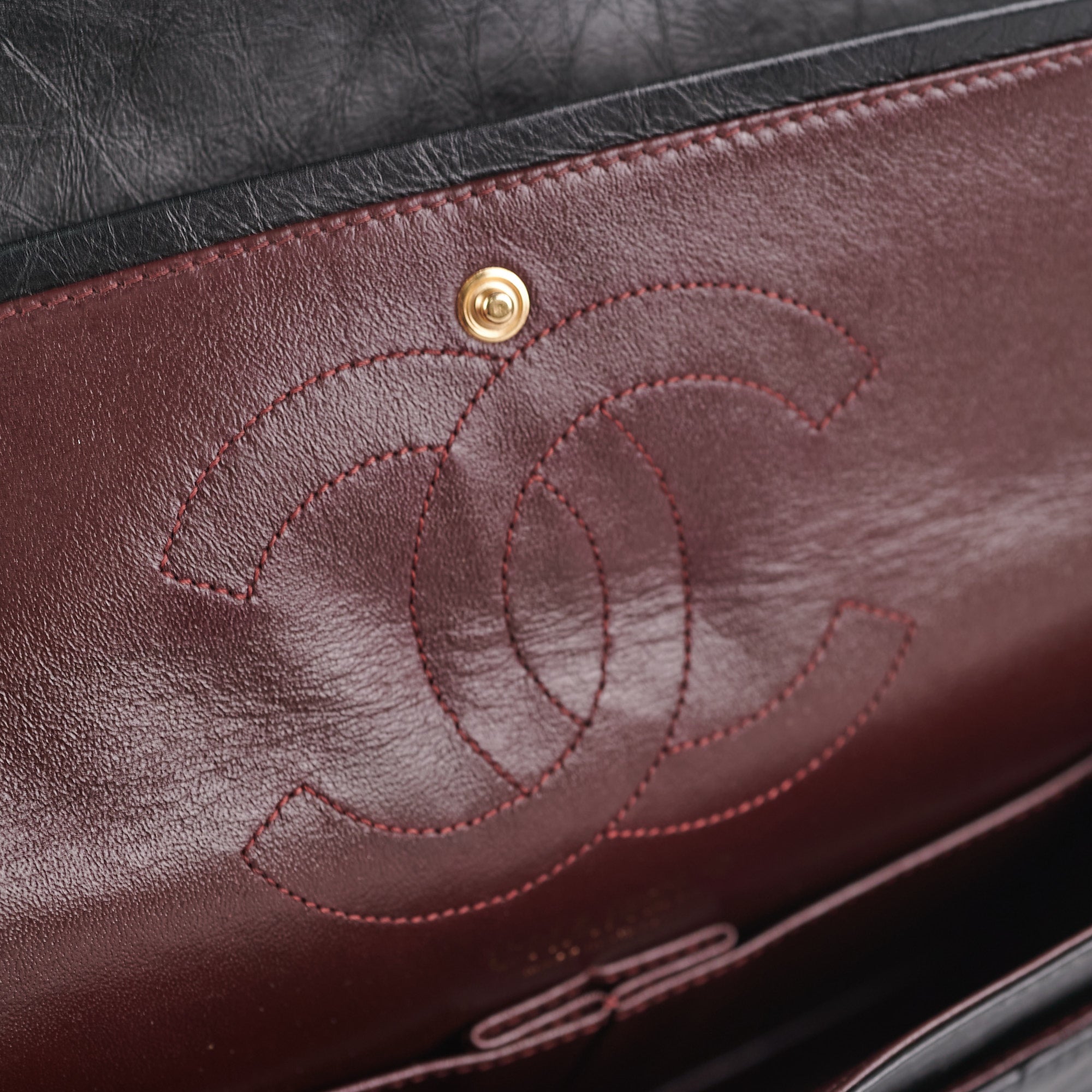 Chanel Reissue 226 Black Leather Flap Bag - Classic Quilted Designer Handbag for Women | Perfect for Work, Evening Events & Luxury Fashion Accessories