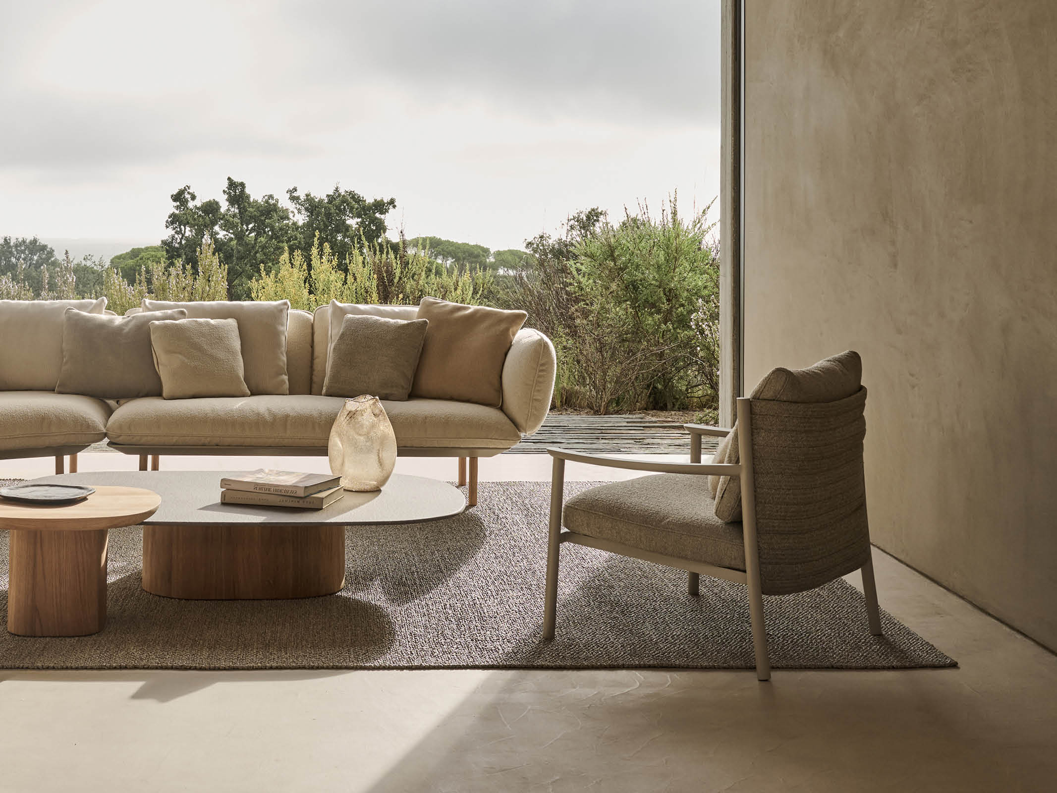 Lucca Lounge Chair - Modern Comfortable Accent Chair for Living Room, Bedroom & Office - Perfect for Relaxing, Reading & Decor