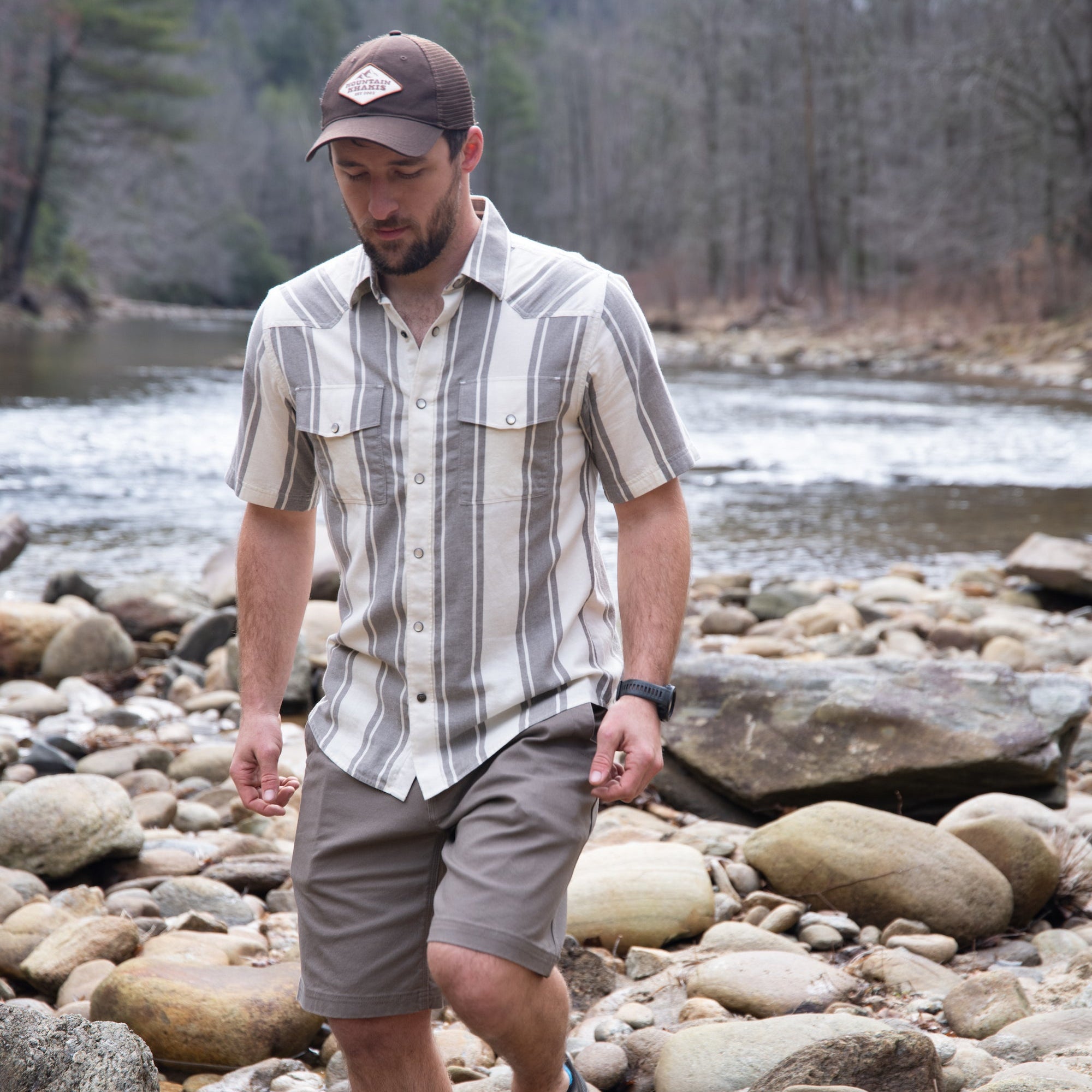 Thayne Men's Short Sleeve Woven Shirt - Casual Button Down Shirt for Men | Breathable & Comfortable Summer Shirt | Perfect for Outdoor Activities, Travel & Office Wear