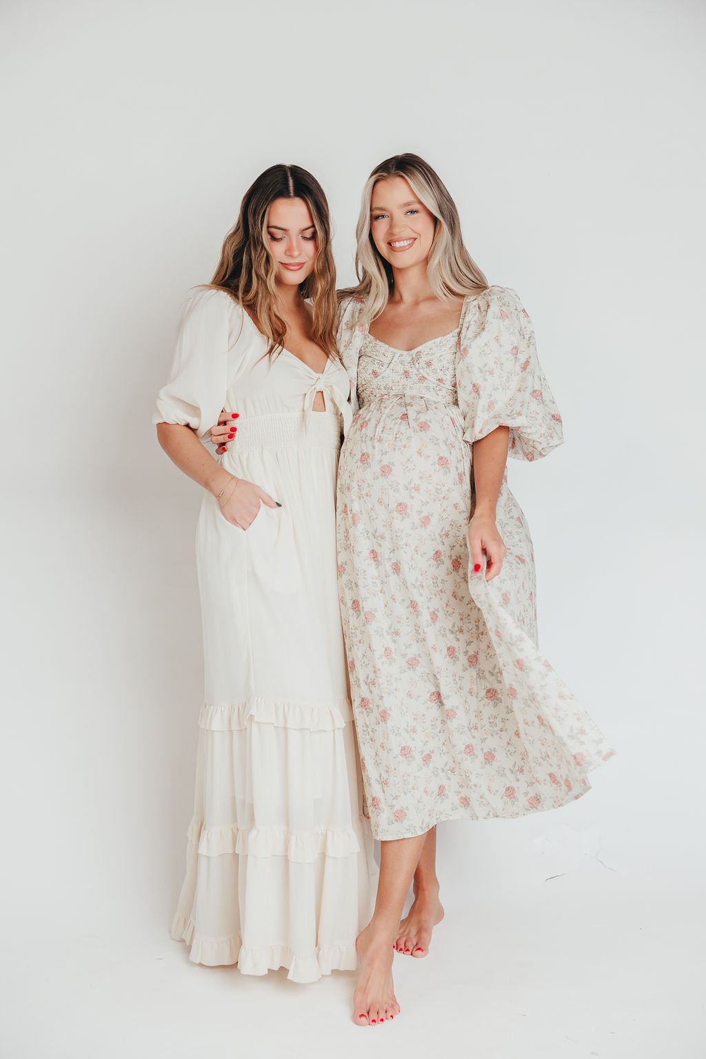 Harlow Maxi Dress in Off White Floral - Bump Friendly Maternity Dress & Inclusive Sizing (S-3XL) | Perfect for Pregnancy, Beach Vacations & Summer Weddings