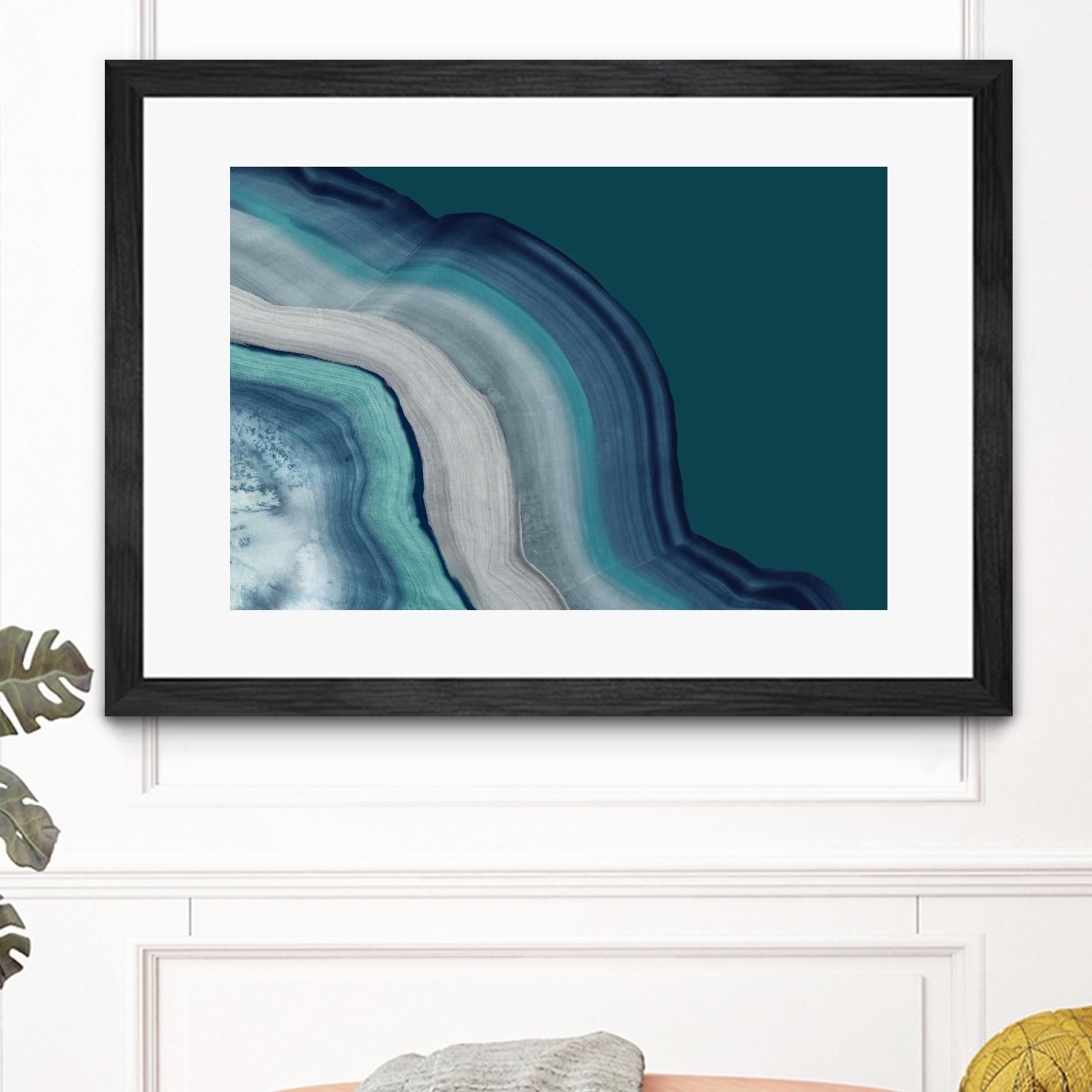 Natural Agate Deep Blue Sea Stone - Healing Crystal for Meditation, Jewelry Making & Home Decor | Perfect for Spiritual Gifts, Yoga Accessories & Feng Shui