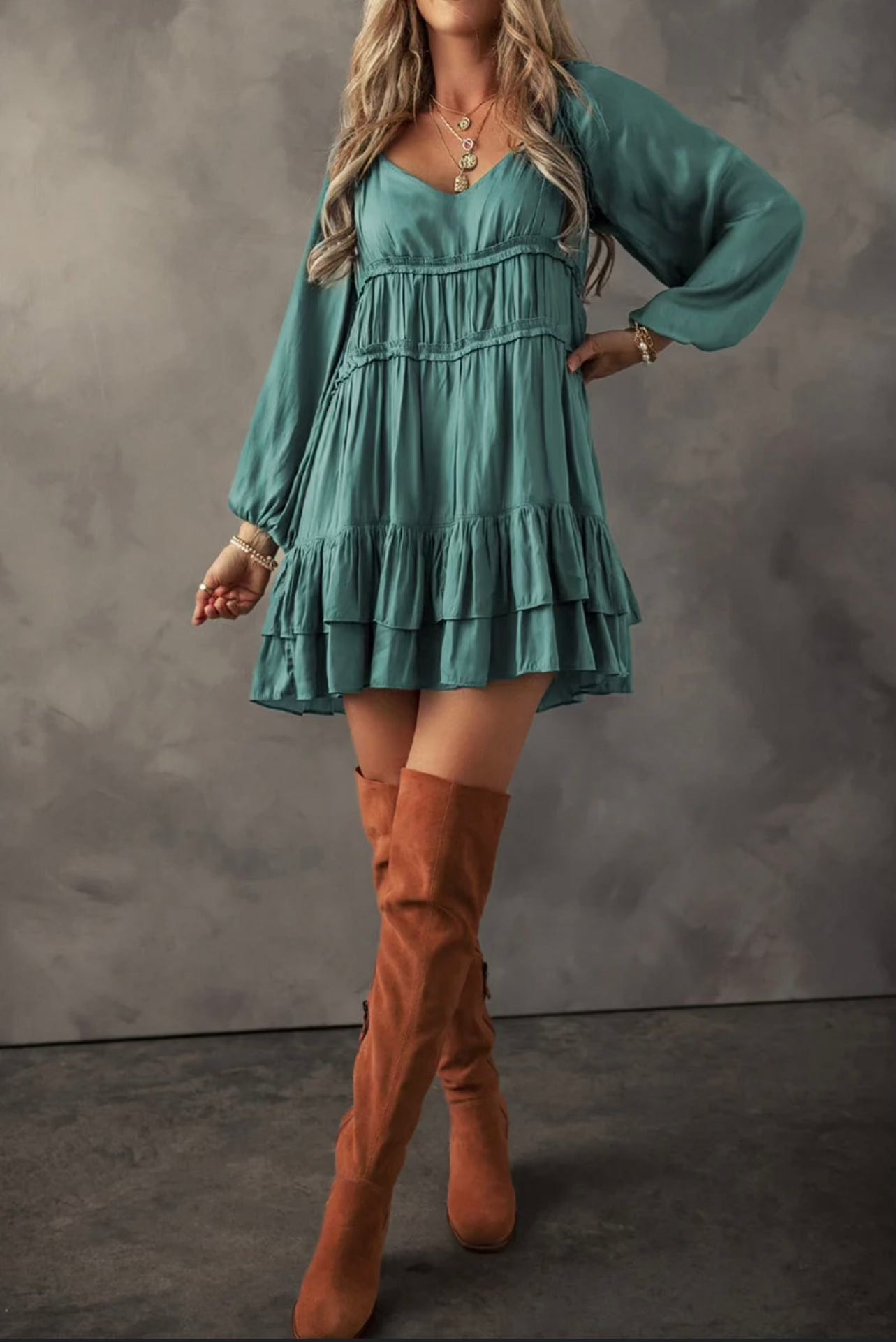 Elegant Mint Green Satin Tiered Puff Sleeve Party Dress for Women - Perfect for Weddings, Cocktail Parties & Special Occasions
