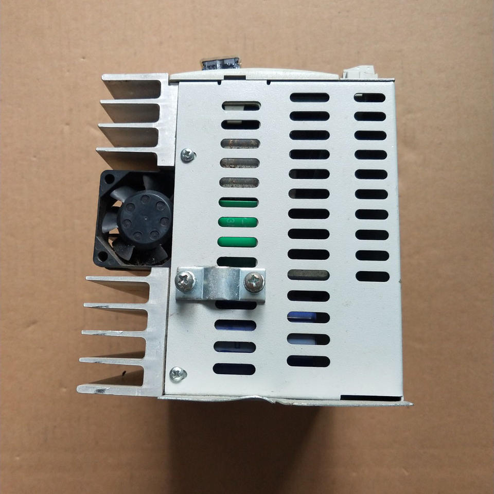 Used Allen-Bradley 2098-DSD-020-DN Servo Drive Amplifier - Industrial Automation & Motion Control Replacement Part