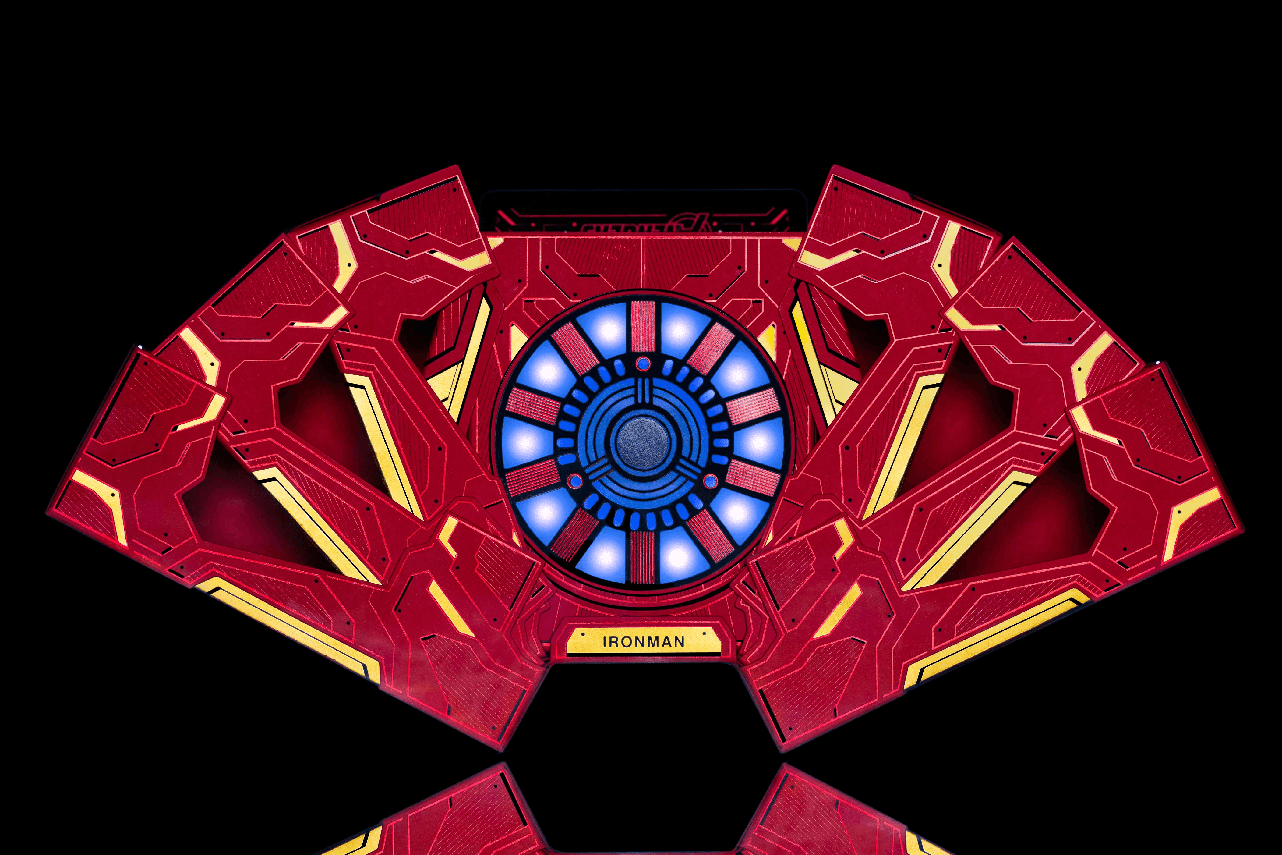 Iron Man Mark 85 Collectible Playing Cards - Marvel Avengers Superhero Deck for Poker, Magic Tricks & Game Nights - Perfect Gift for Fans & Collectors